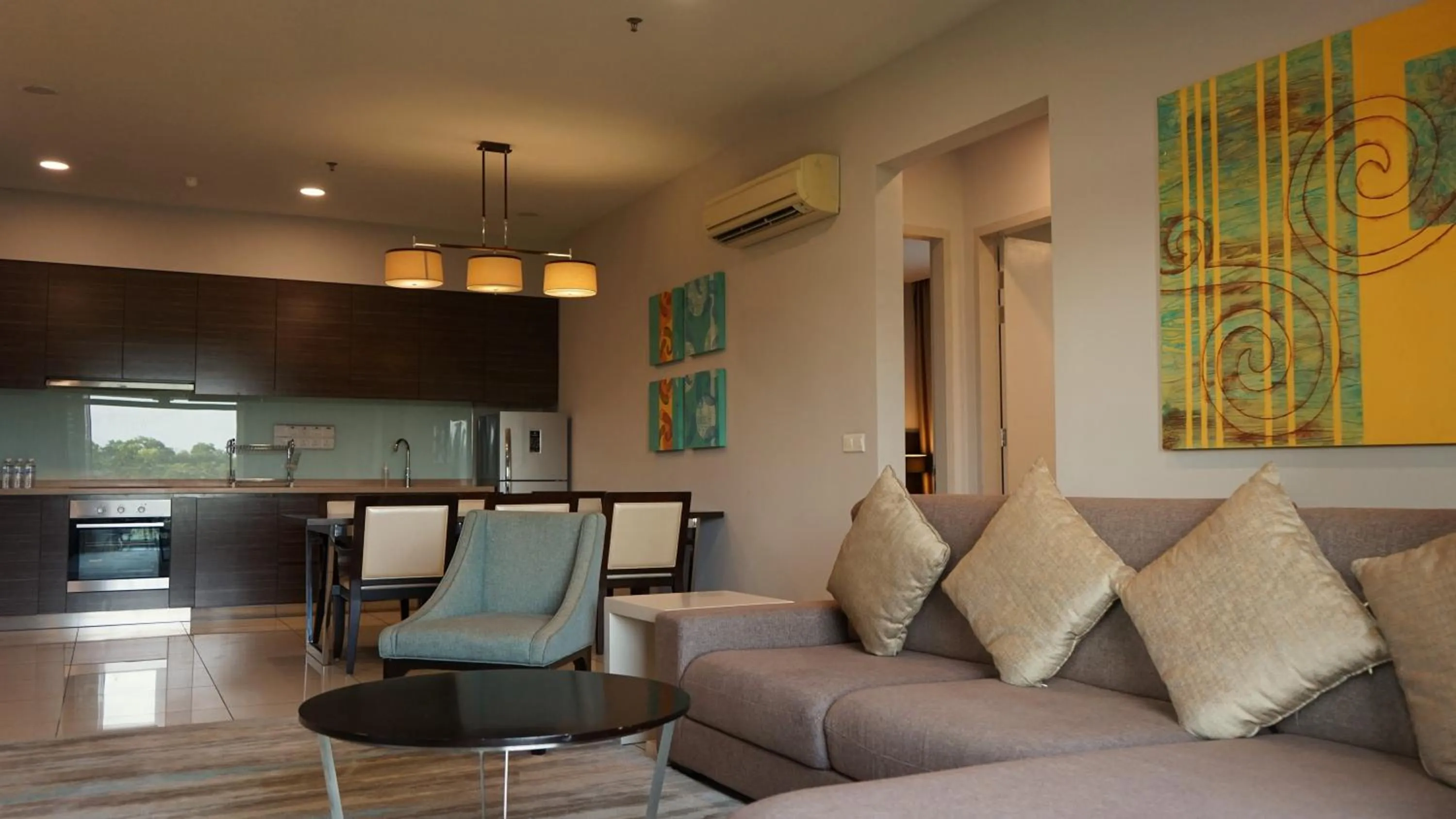 Living room in Marina Puteri Harbour Johor by Perfect Host