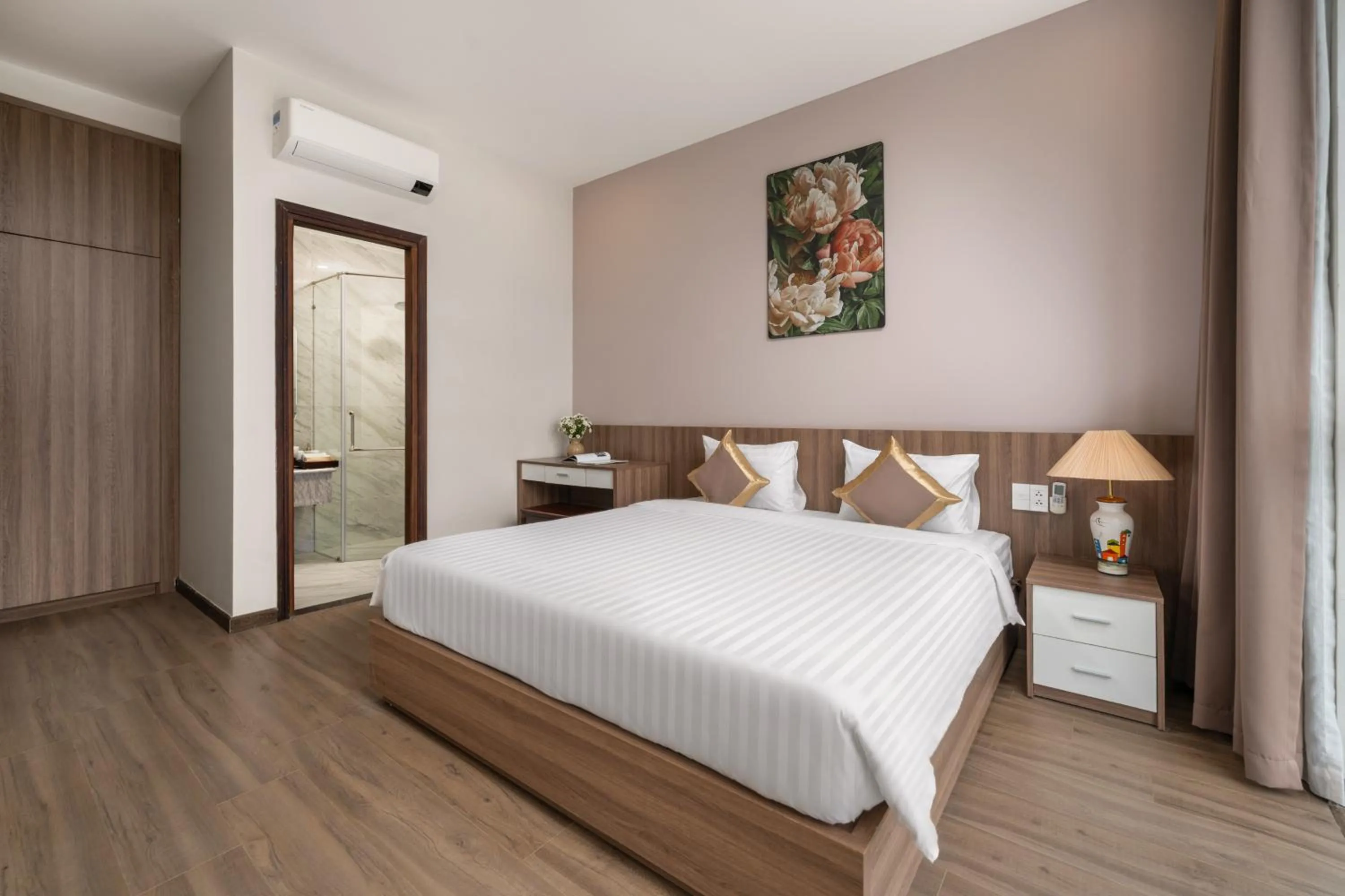 Bed in ATP Galaxy Hotel & Apartment Danang