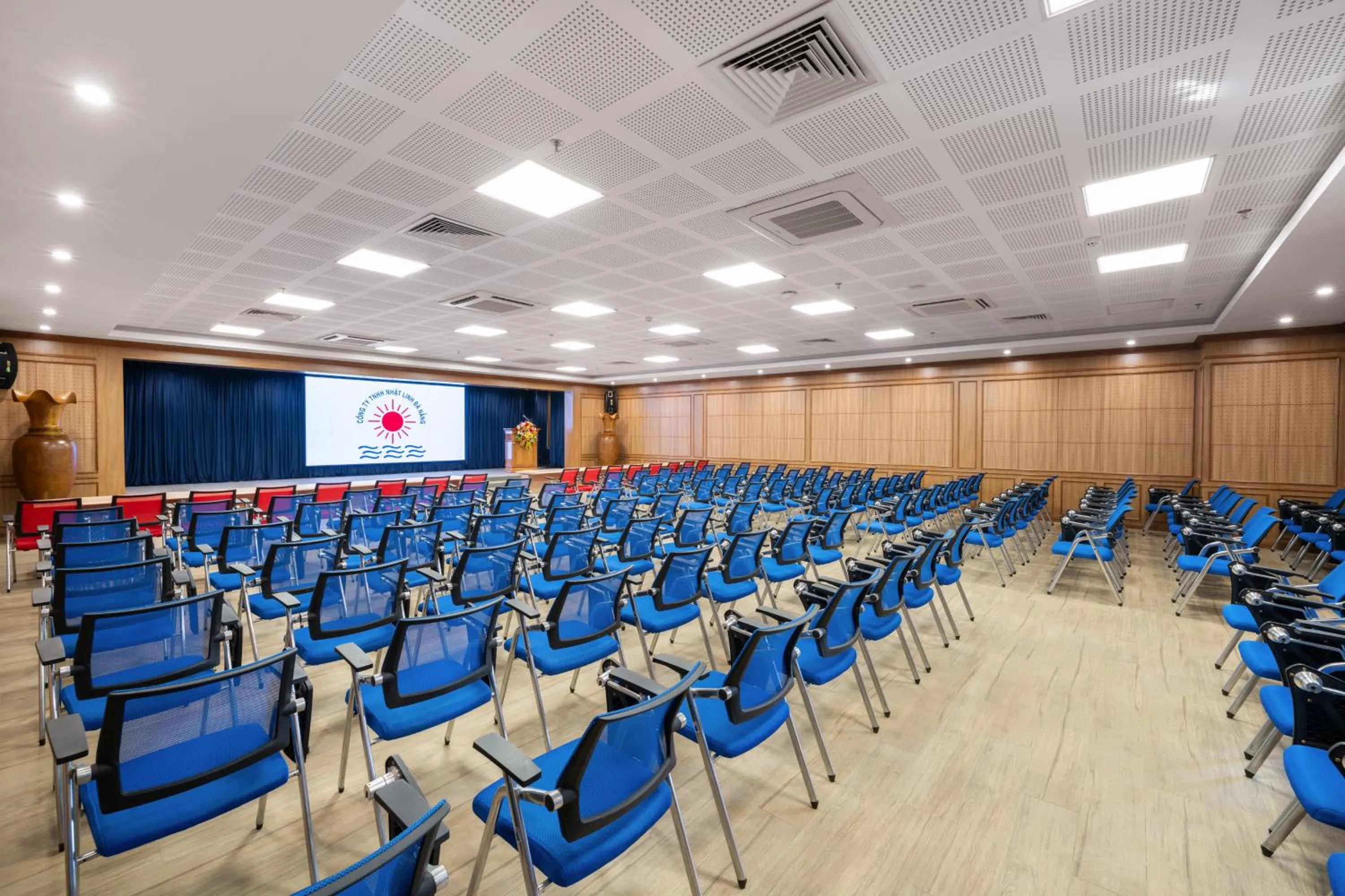 Meeting/conference room in ATP Galaxy Hotel & Apartment Danang