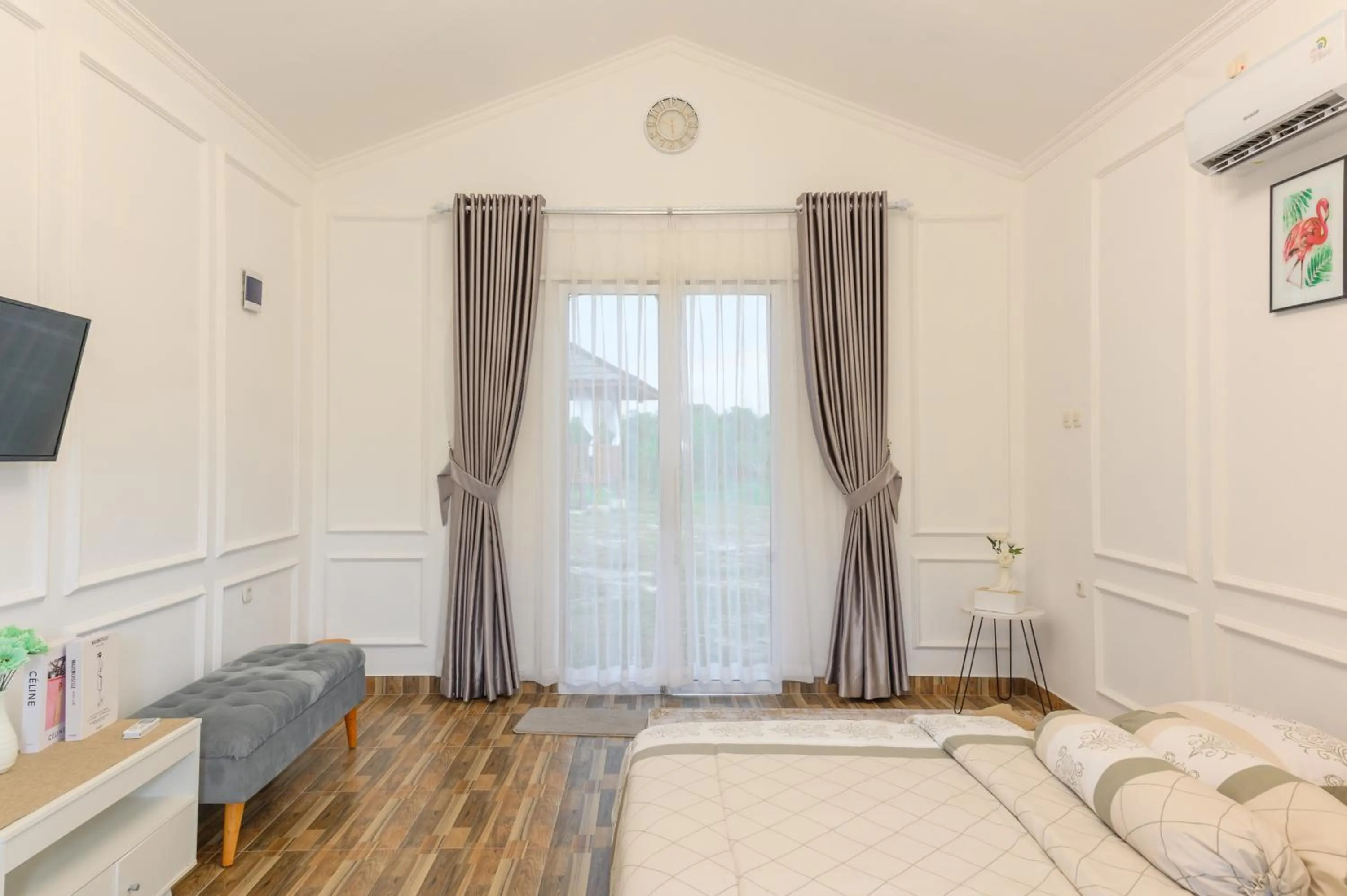 Bed in The Byan House Villa In Belitung