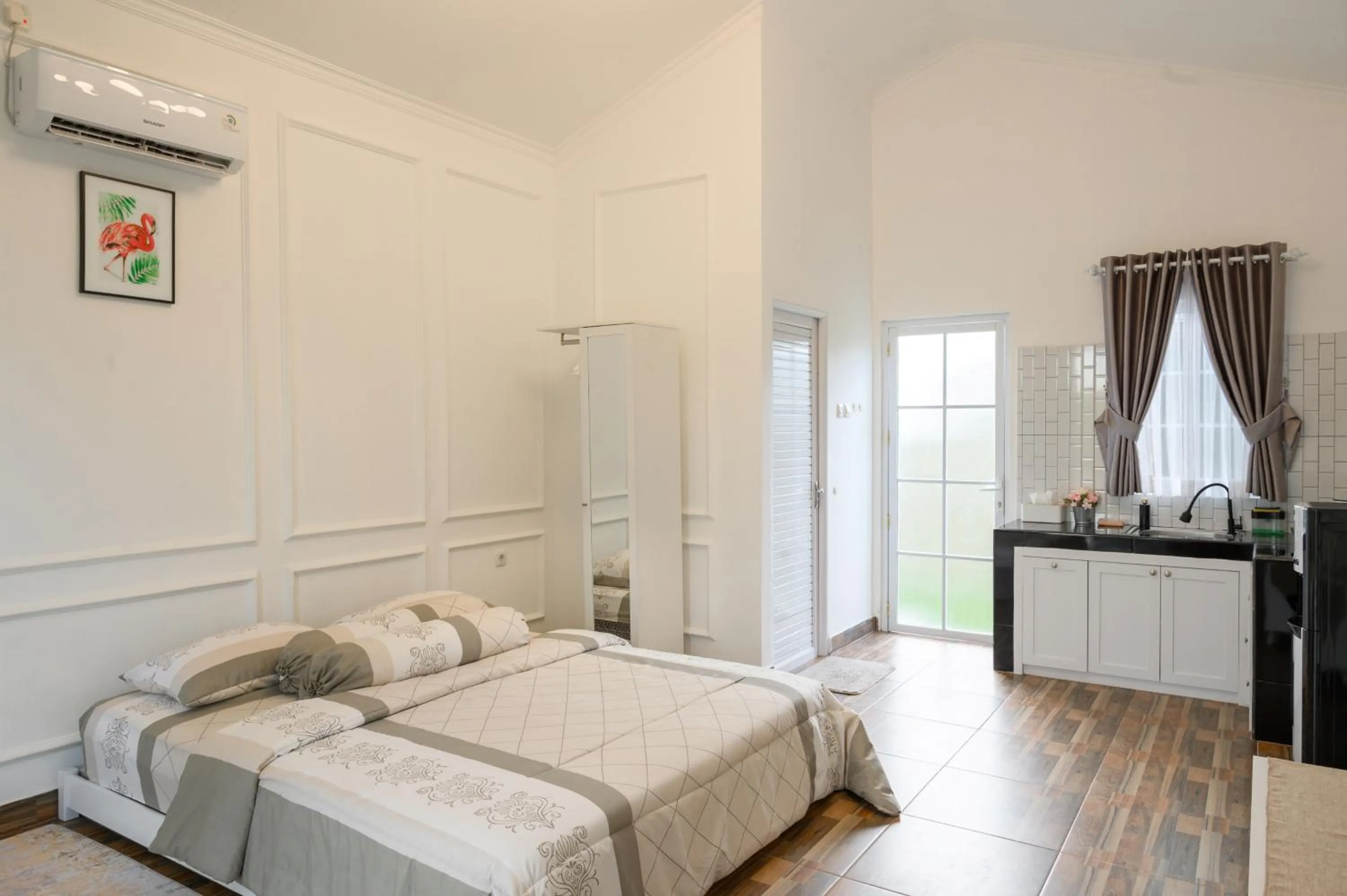 Bed in The Byan House Villa In Belitung