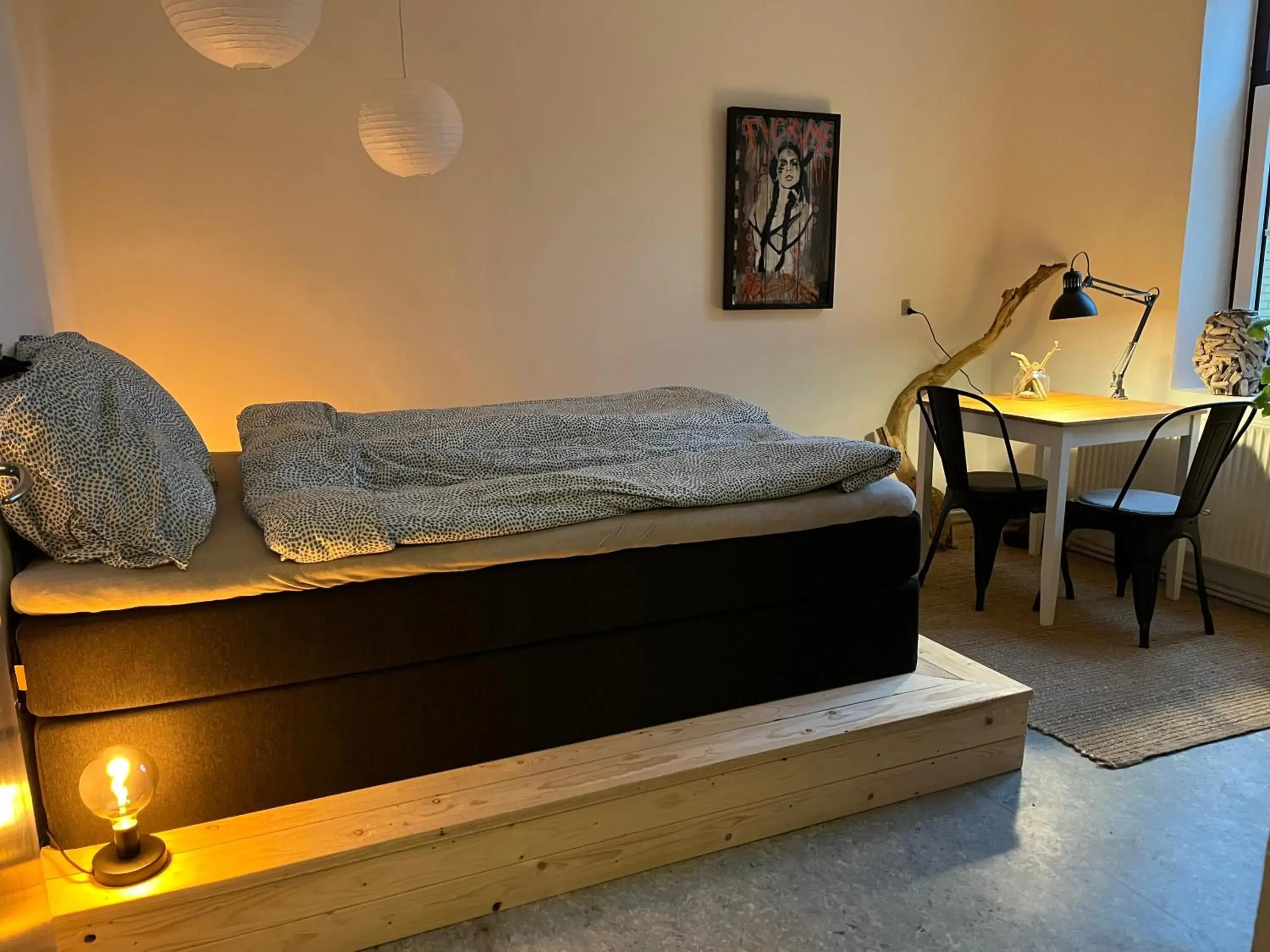 Room 12 - Hawkraft Kulturhotel Room 12 - Hawkraft Kulturhotel