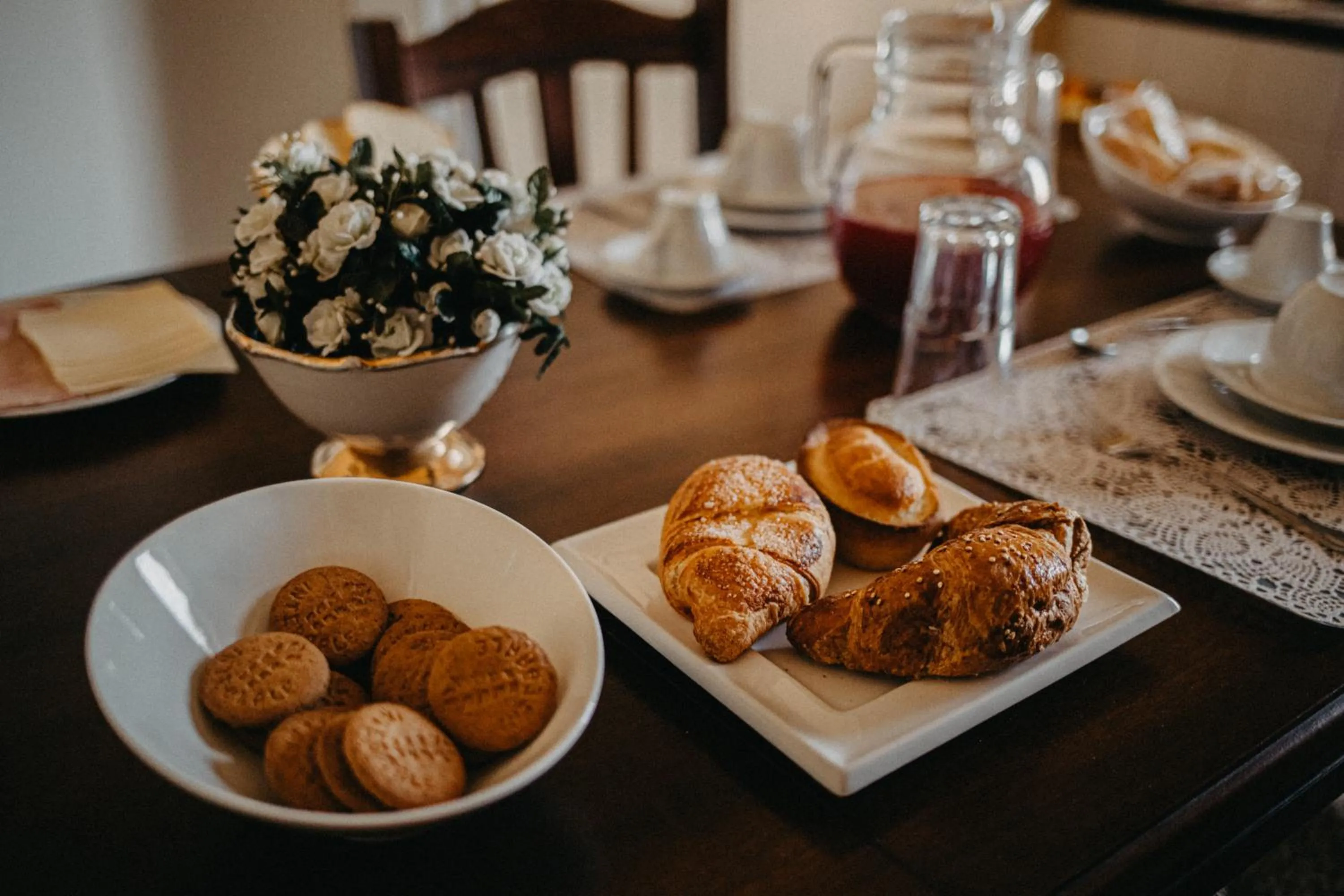Breakfast in Piazza Argento
