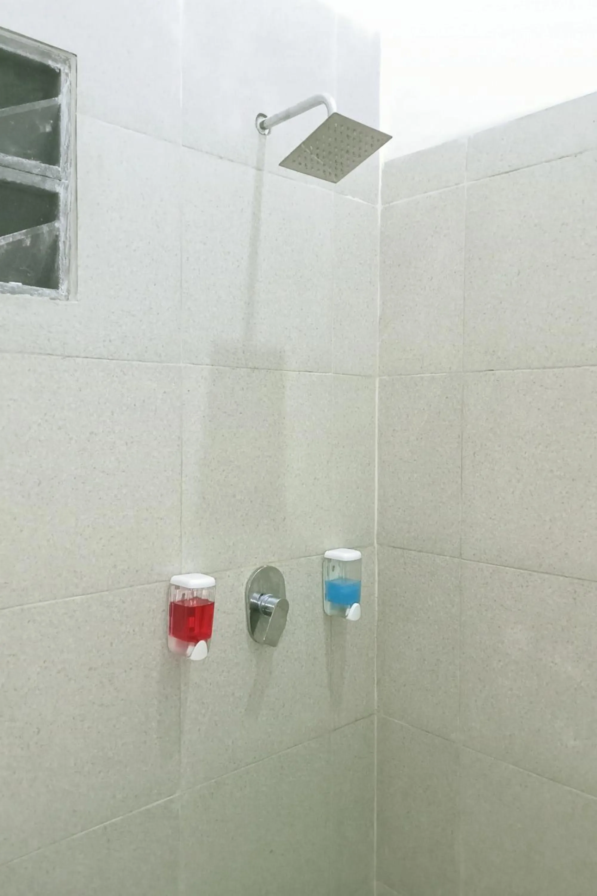 Shower in Popitan Garden Campground & Glamping Bedugul