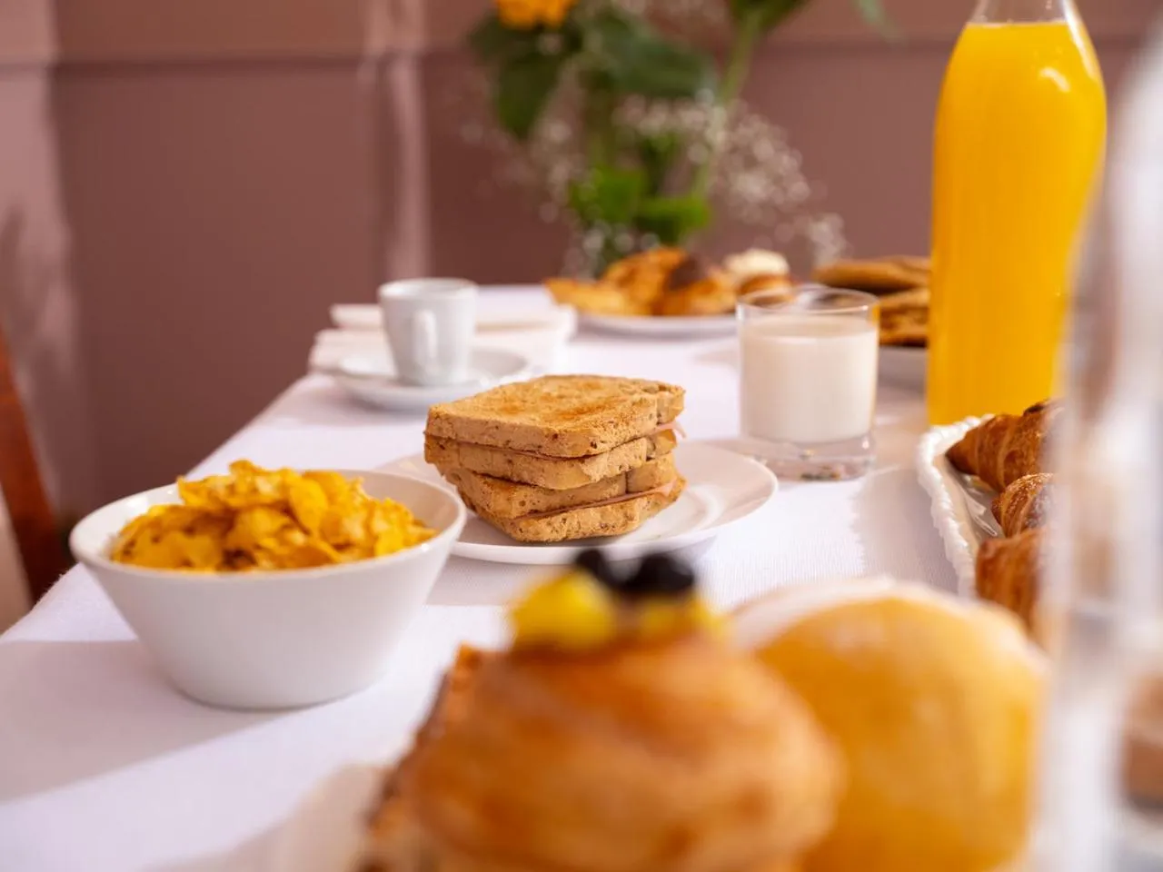 Breakfast in Hotel SAN PIO