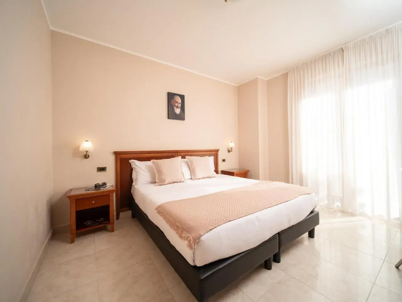 Double Room - single occupancy in Hotel SAN PIO Double Room - single occupancy in Hotel SAN PIO