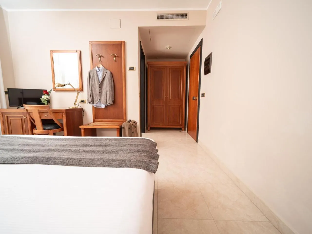 hair dresser in Hotel SAN PIO