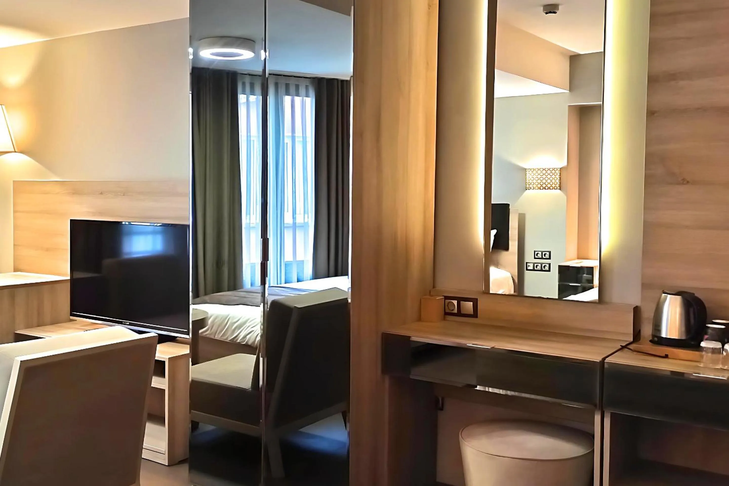 TV and multimedia in BC Residence Pangaldi