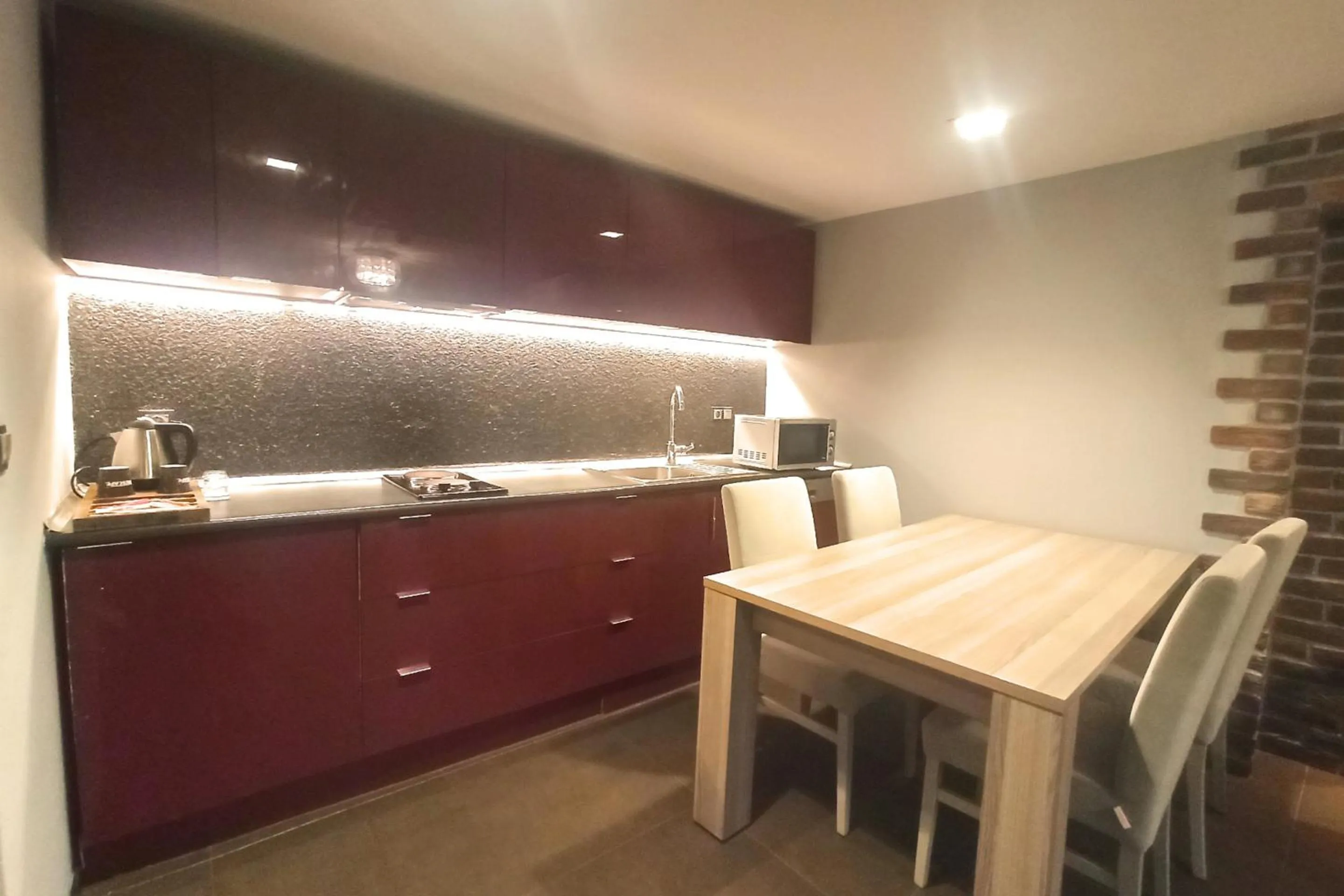 Kitchen or kitchenette in BC Residence Pangaldi