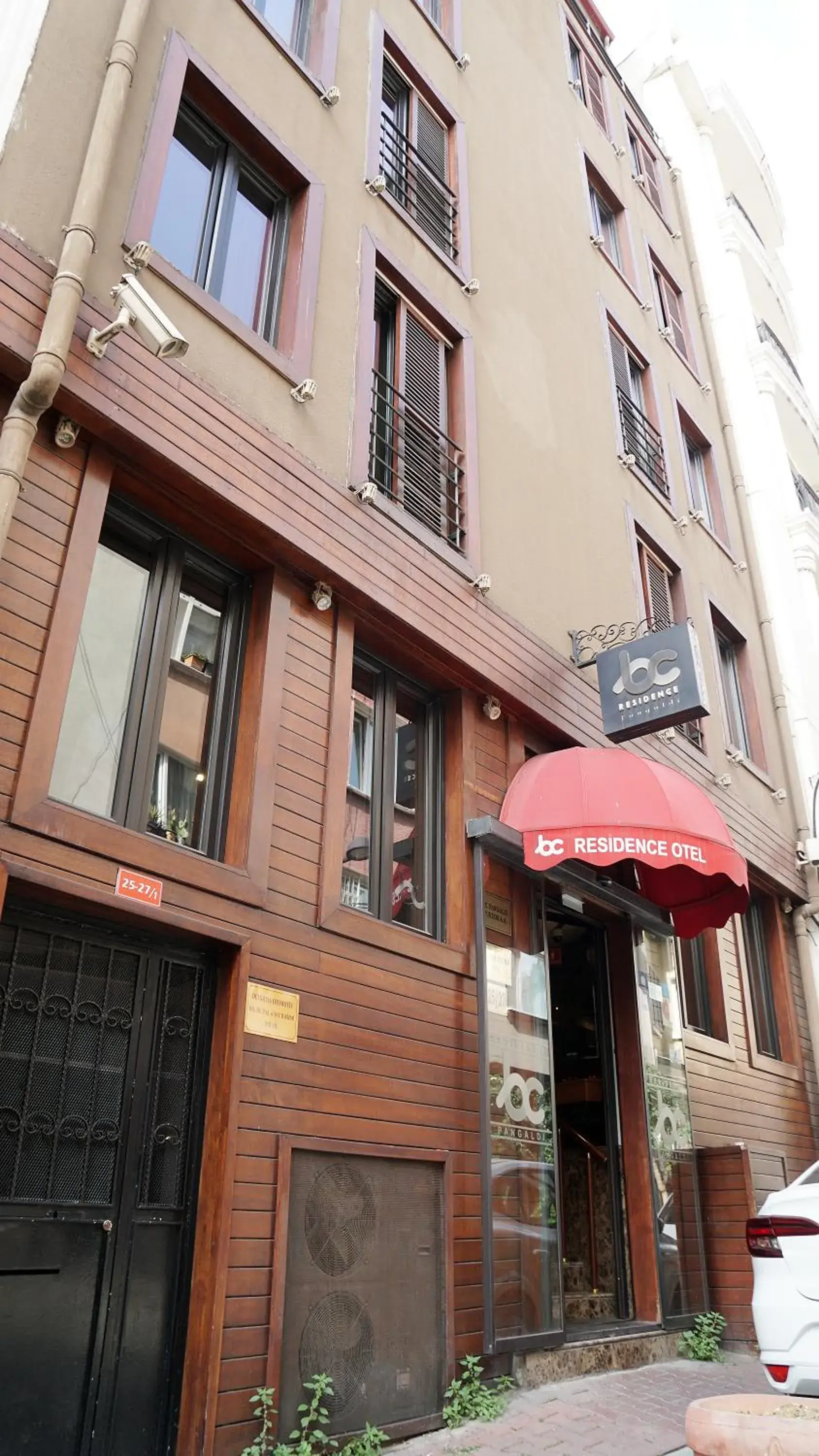 Property building in BC Residence Pangaldi Property building in BC Residence Pangaldi