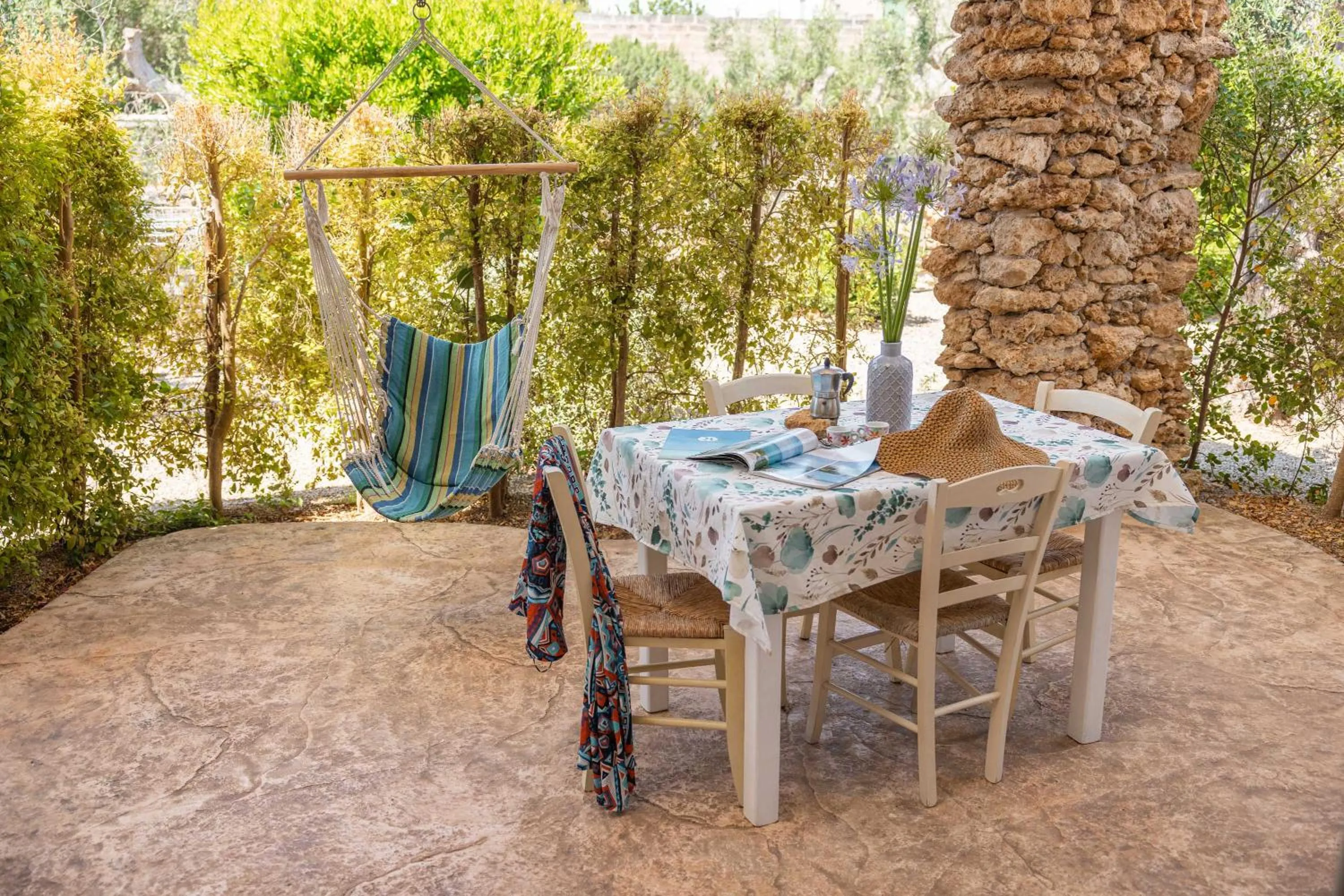 Patio in Cava Li Santi Residence a Santa Caterina