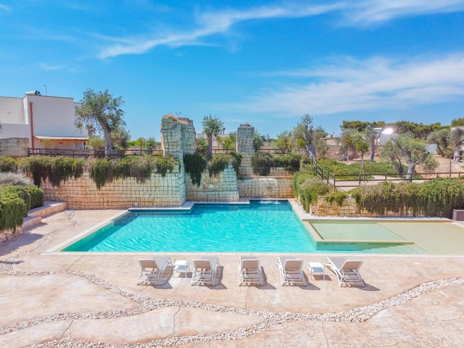 Cava Li Santi Residence