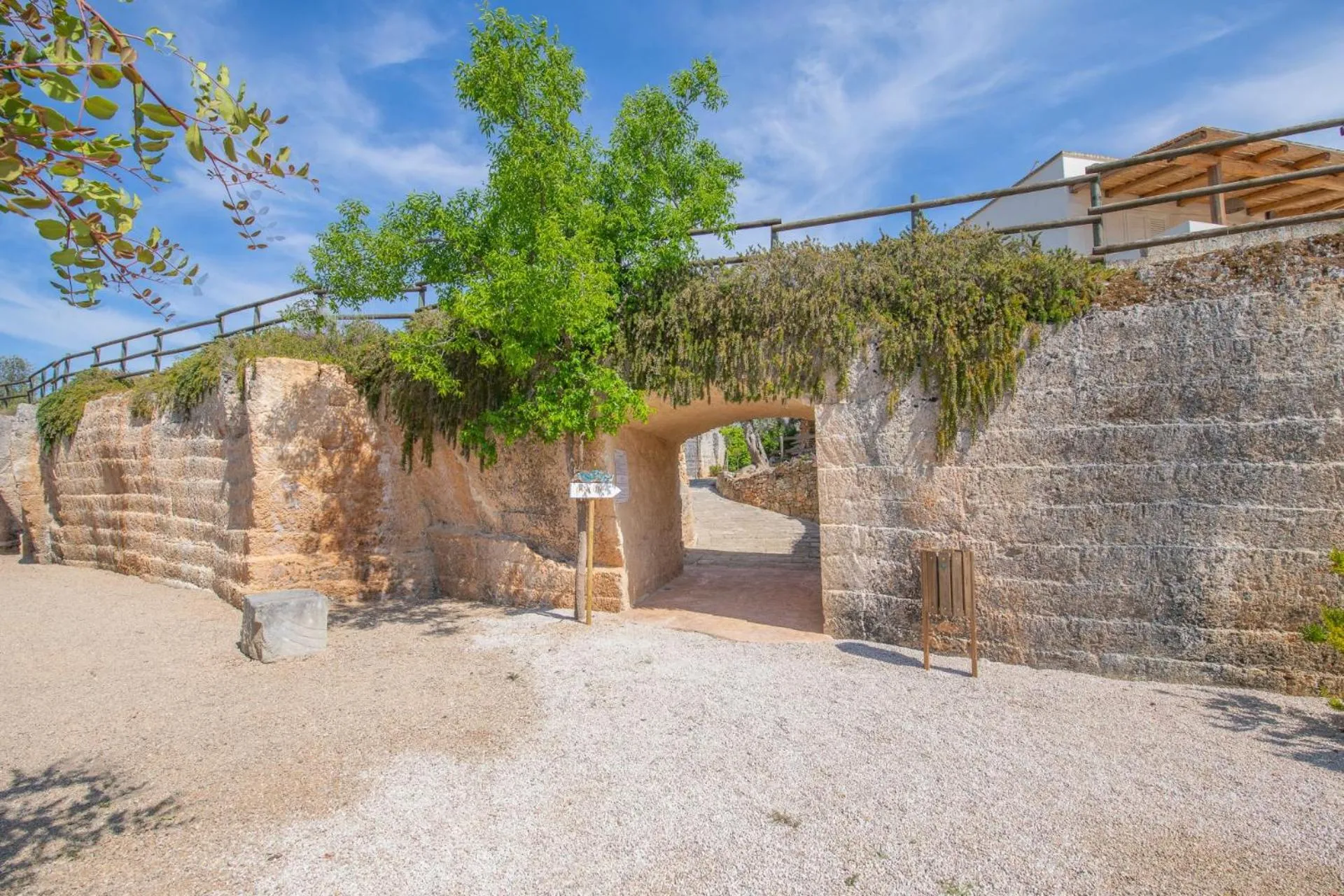 Property building in Cava Li Santi Residence