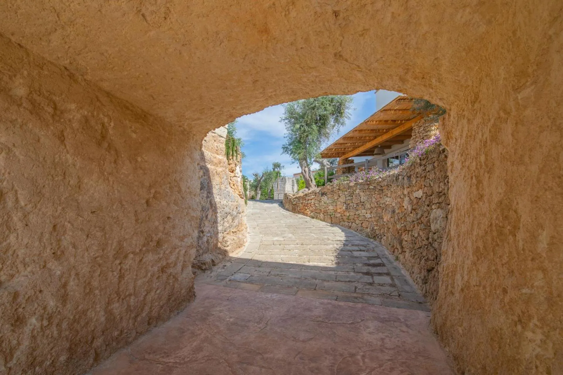 Property building in Cava Li Santi Residence