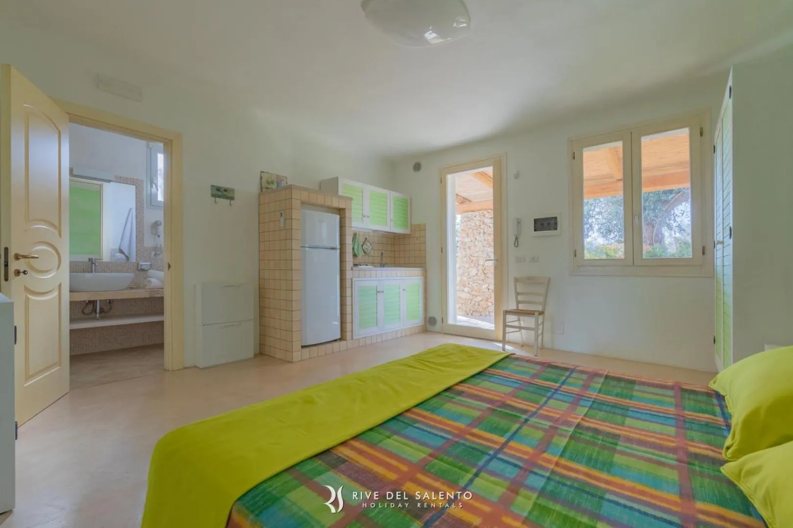 Bed in Cava Li Santi Residence