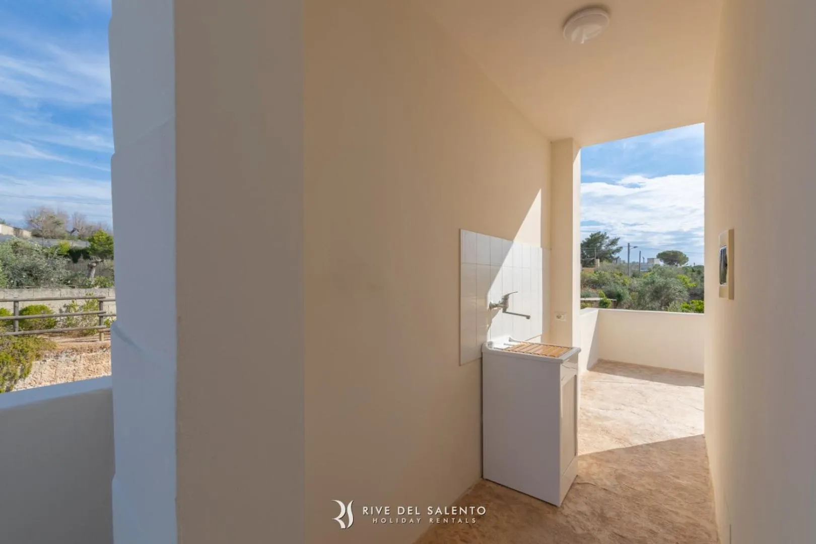 Balcony/Terrace in Cava Li Santi Residence