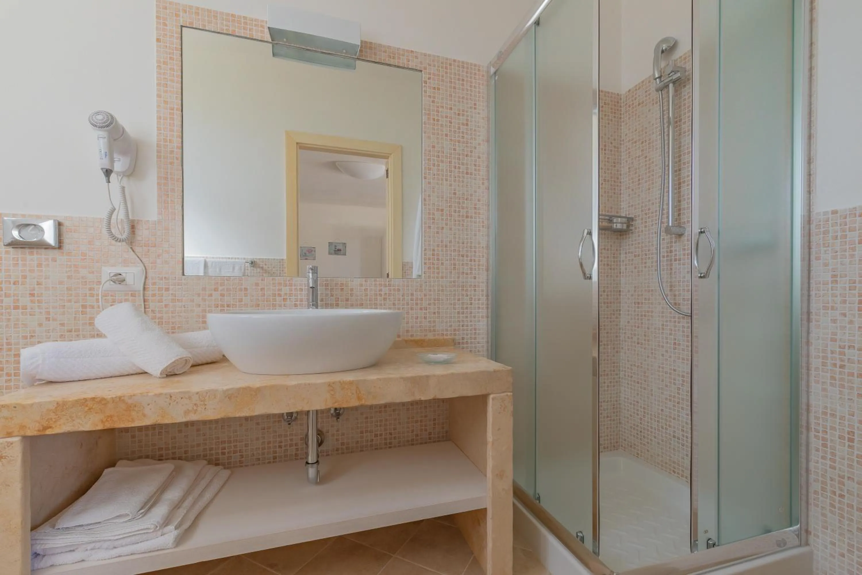 Bathroom in Cava Li Santi Residence