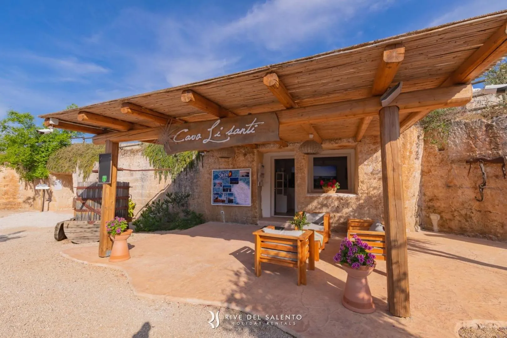 Lobby or reception in Cava Li Santi Residence