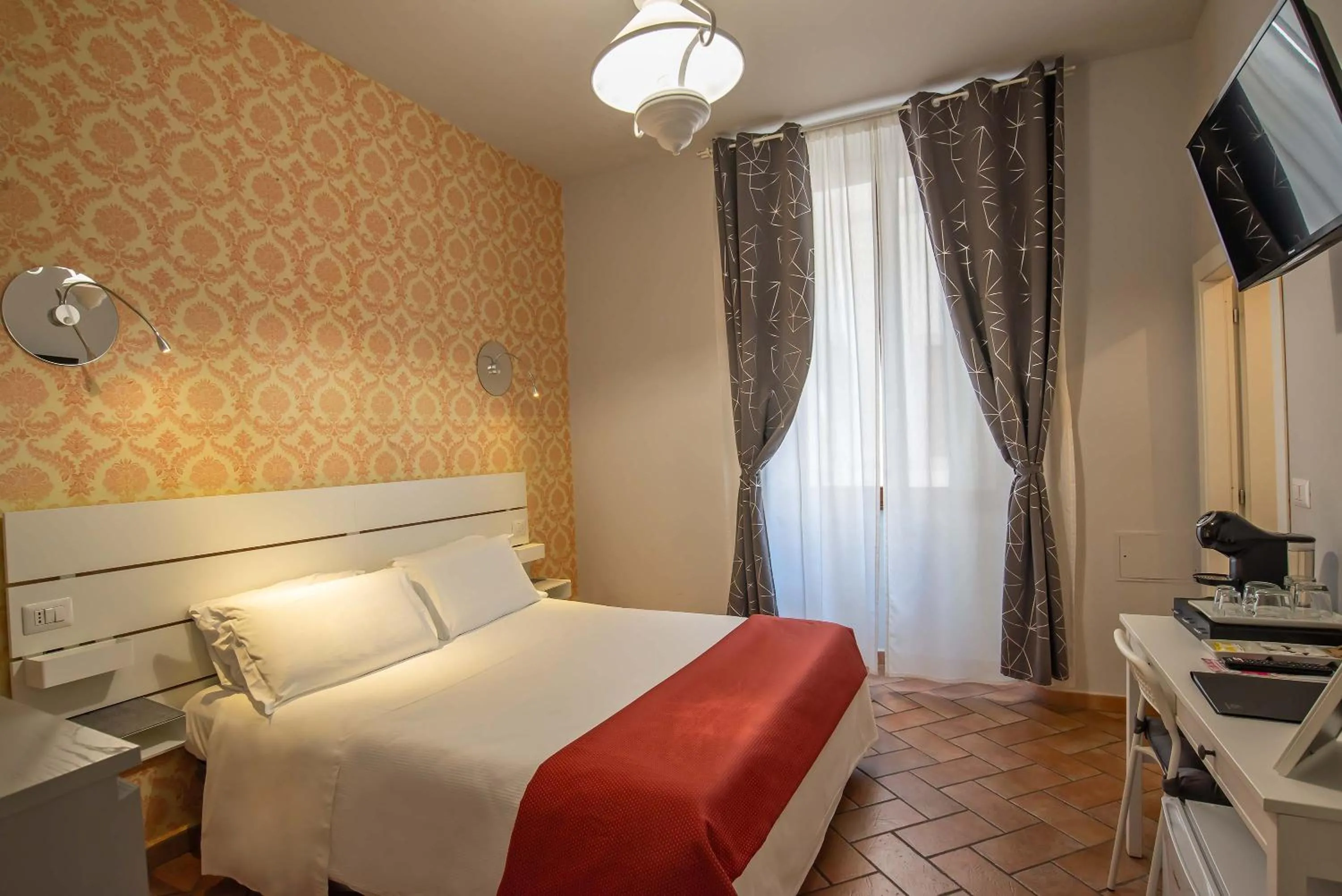 Bed in IL MERCATO CENTRALE B and B