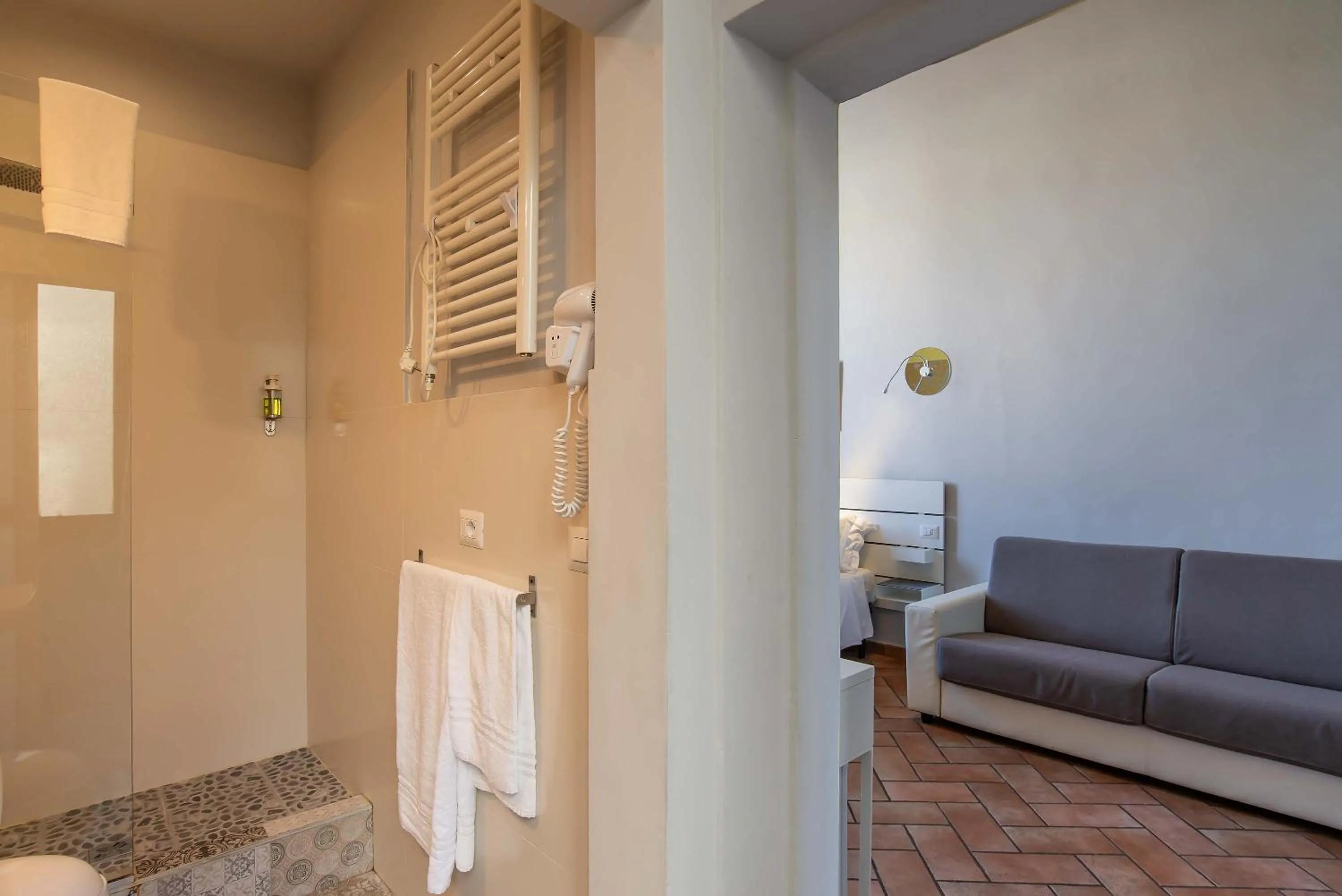 Bathroom in IL MERCATO CENTRALE B and B