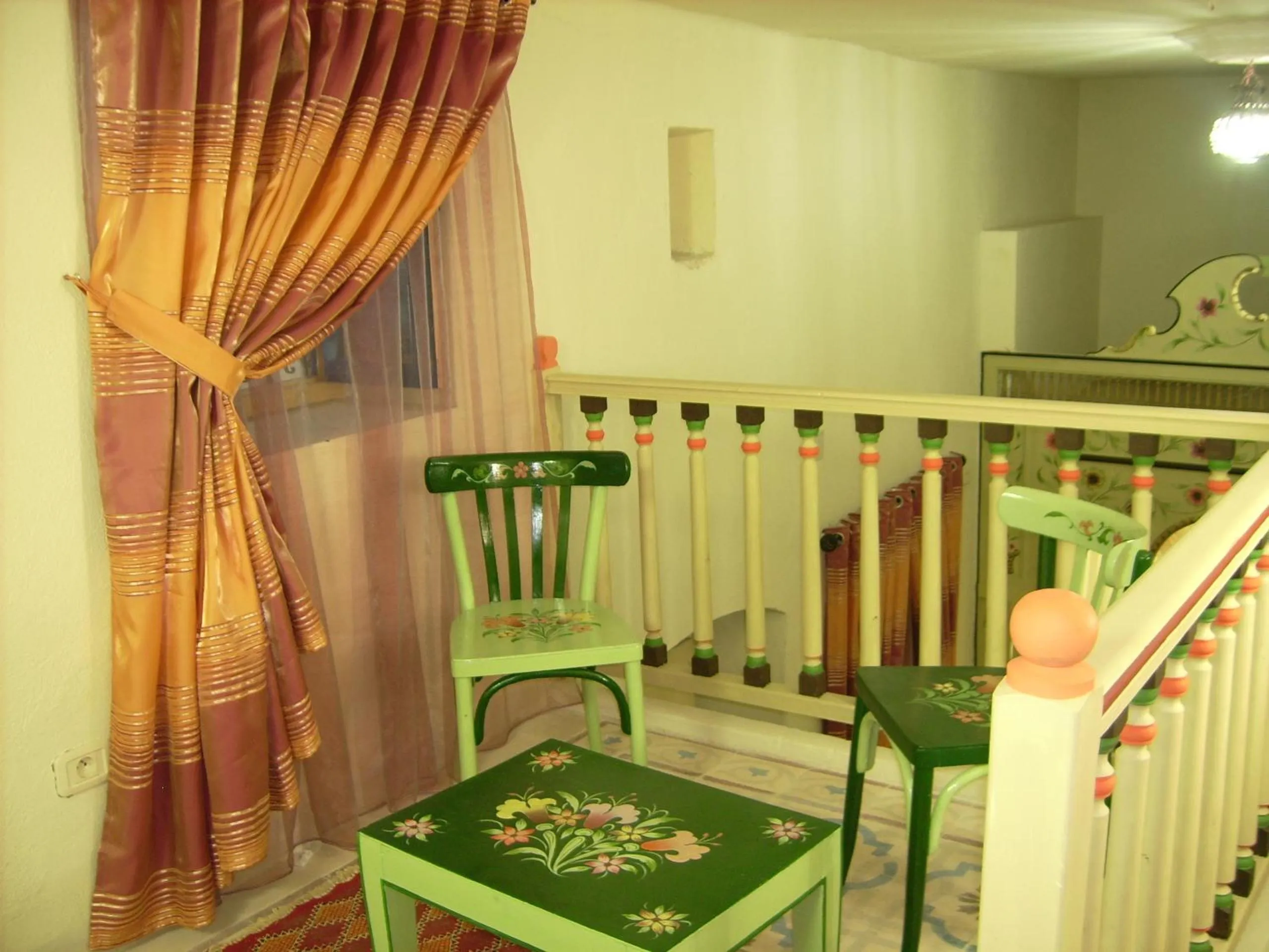 Seating area in Dar Baaziz