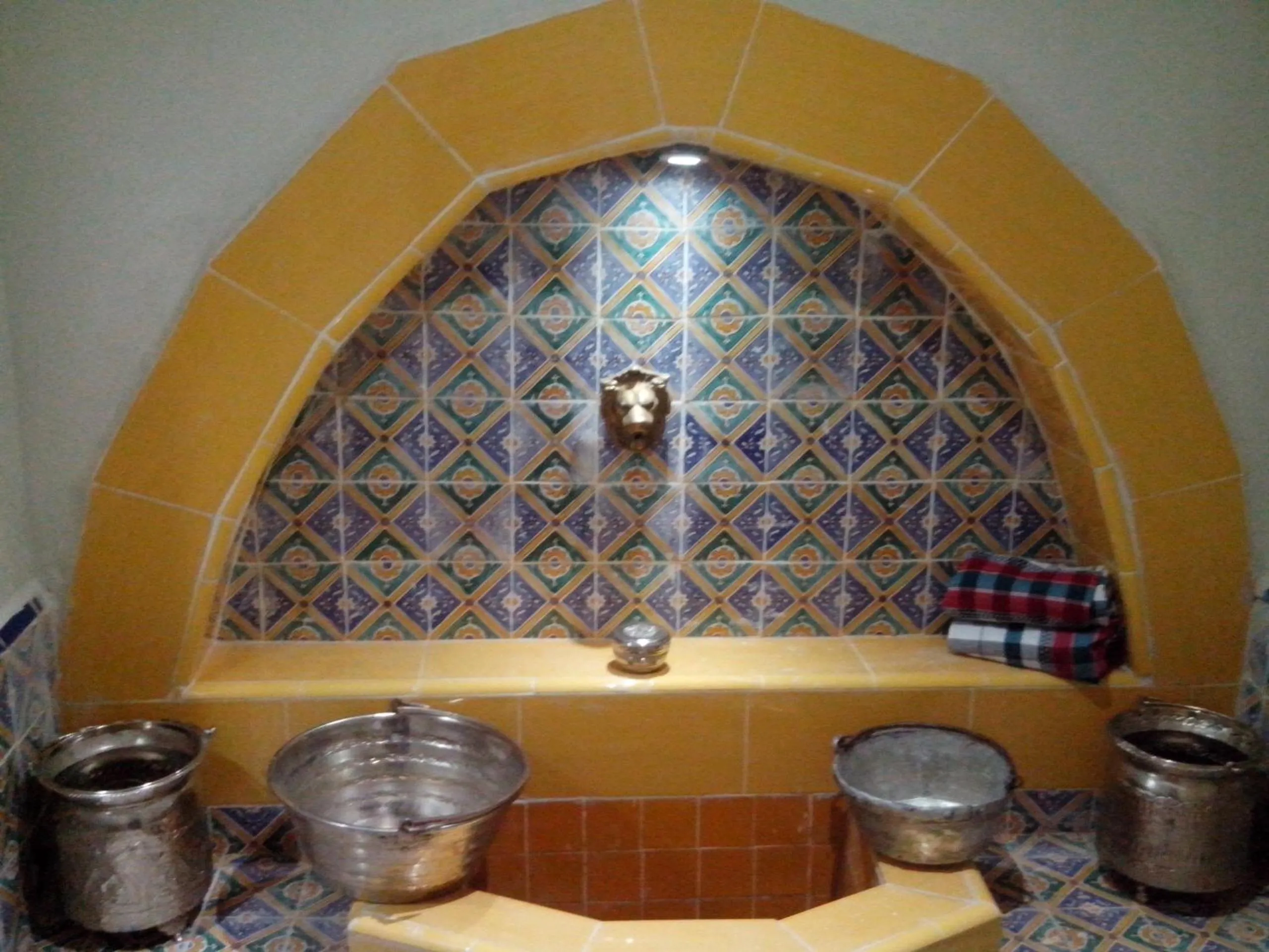 Steam room in Dar Baaziz