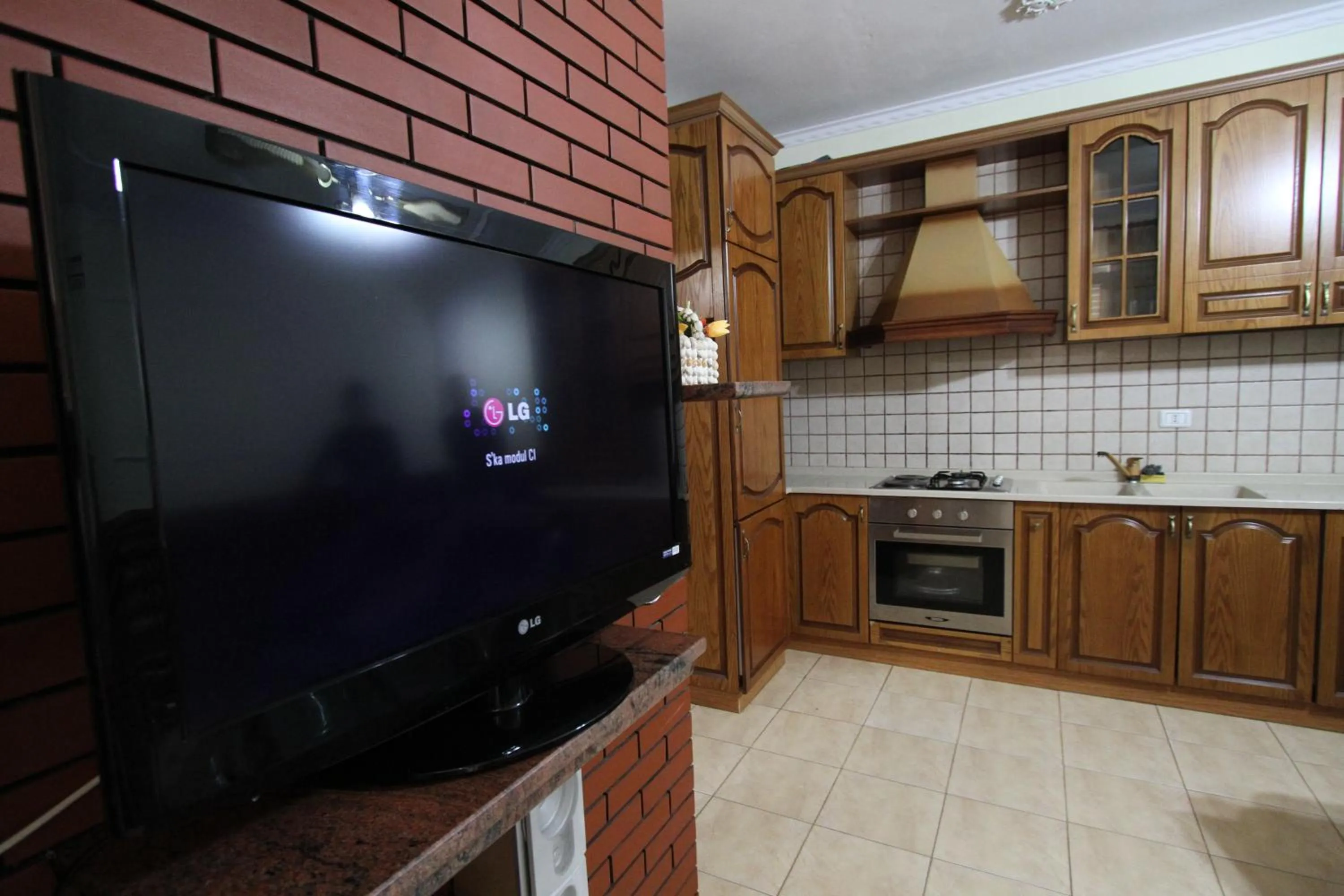 TV and multimedia in Espana aparthotel