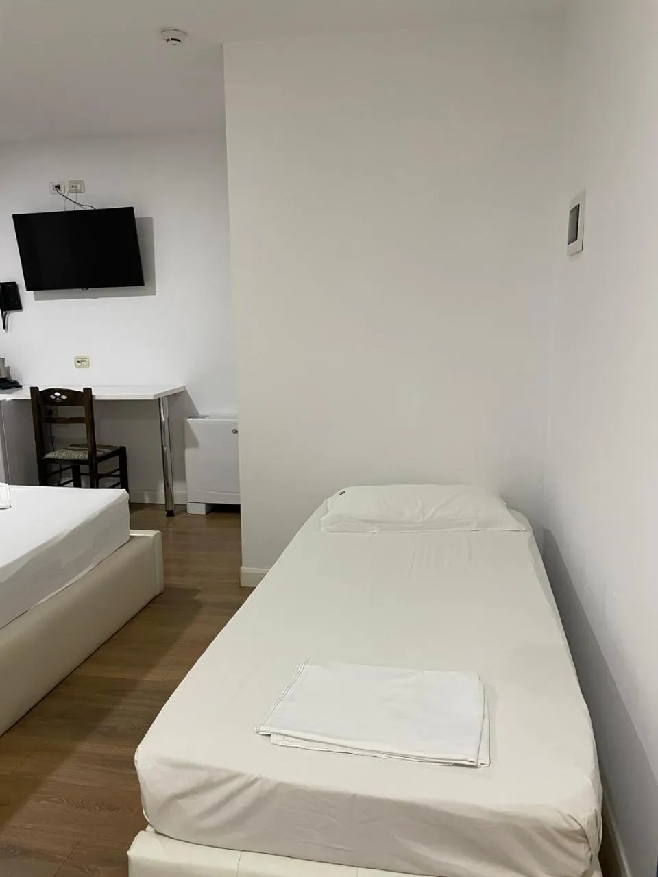 Bed in Espana aparthotel