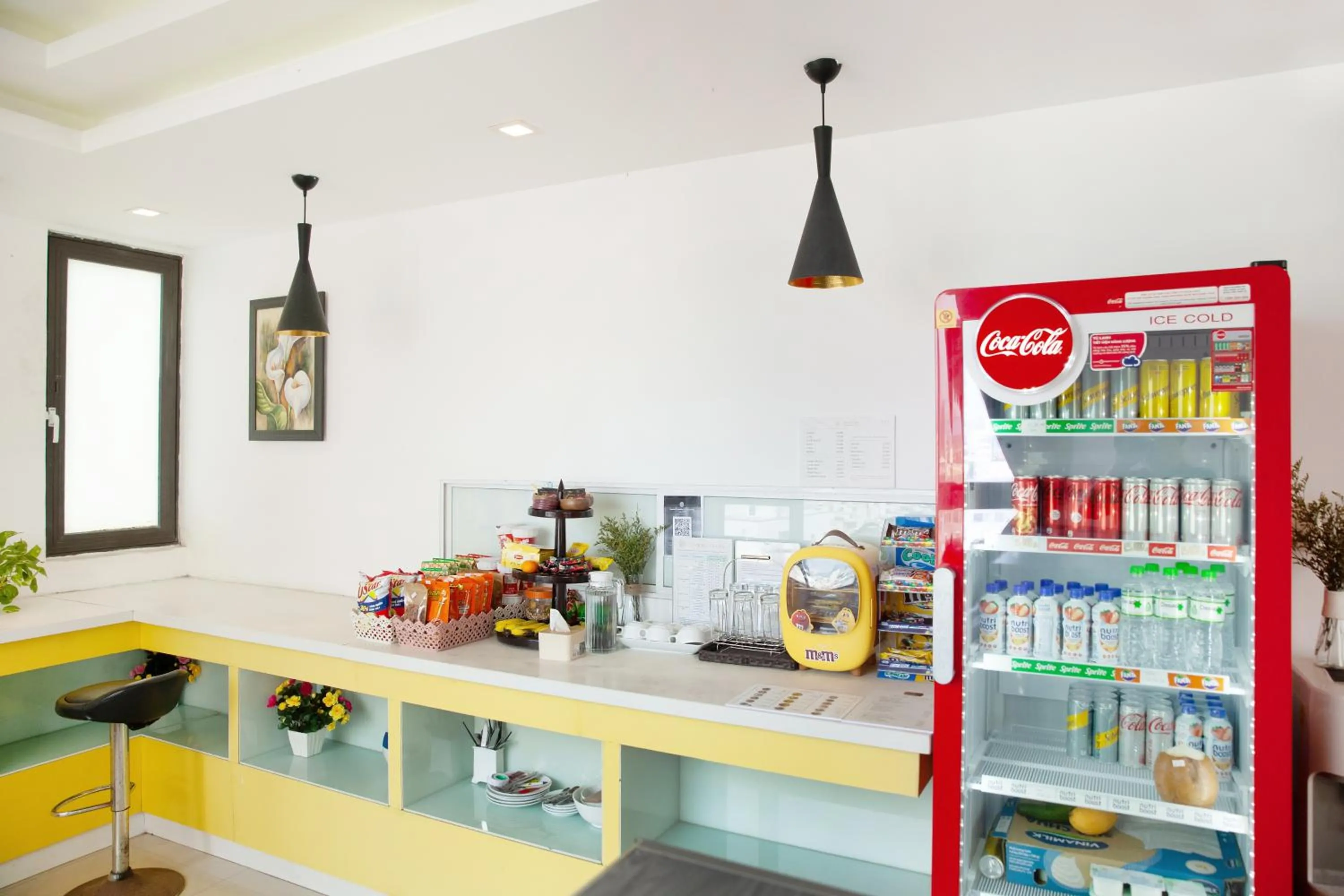 Kitchen or kitchenette in Waikiki Beach Hotel Da Nang