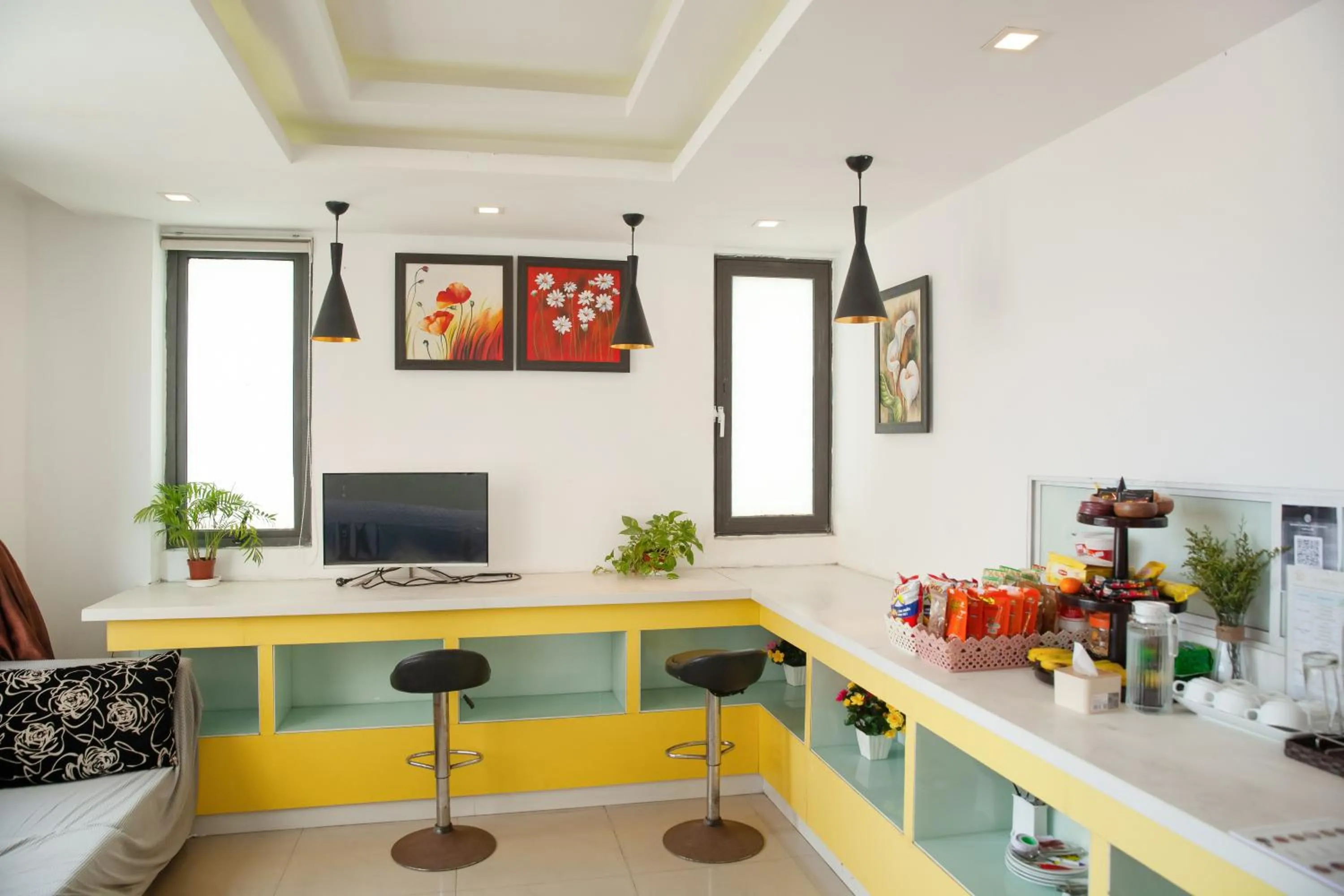 Kitchen or kitchenette in Waikiki Beach Hotel Da Nang