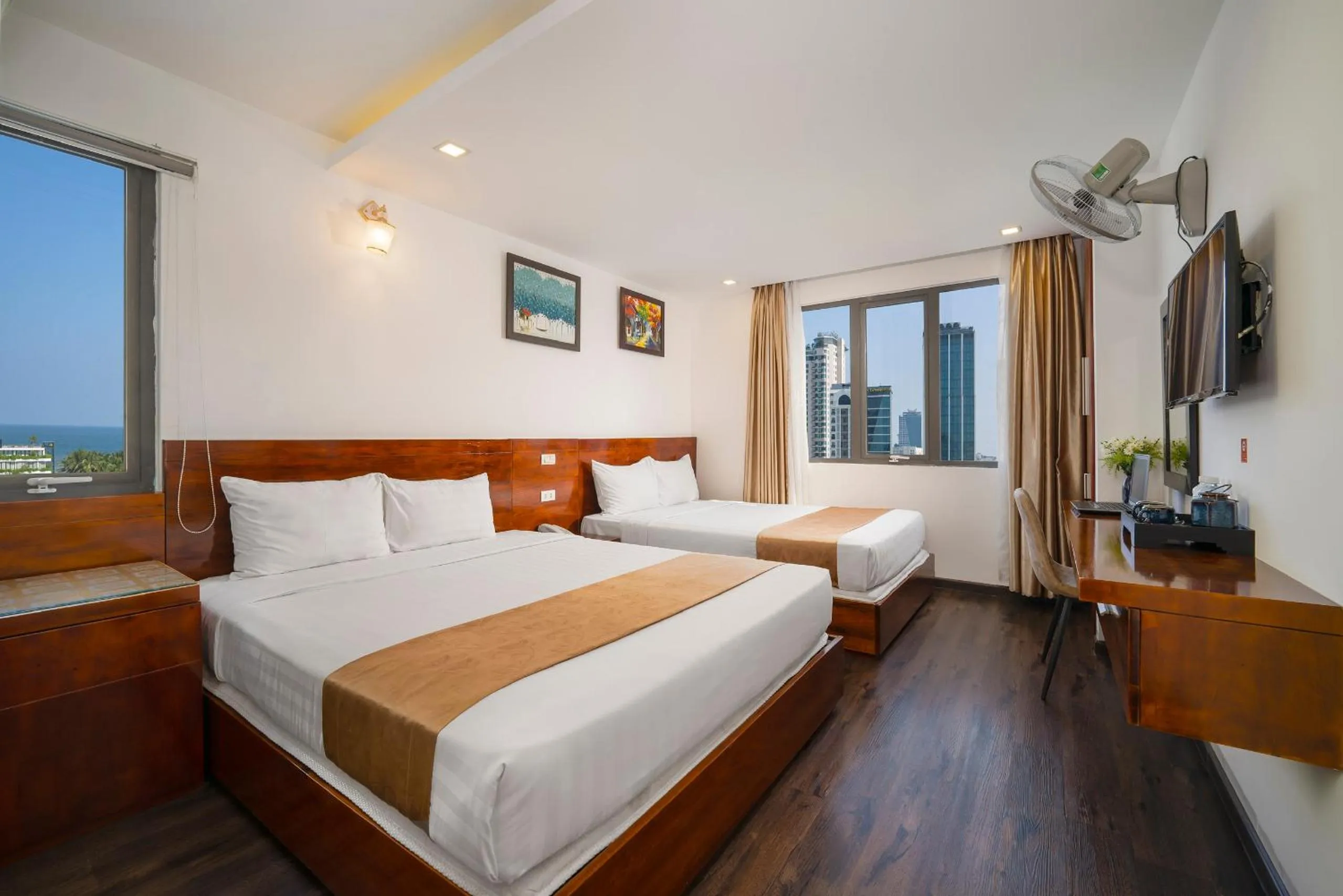 Bedroom, Bed in Waikiki Beach Hotel Da Nang