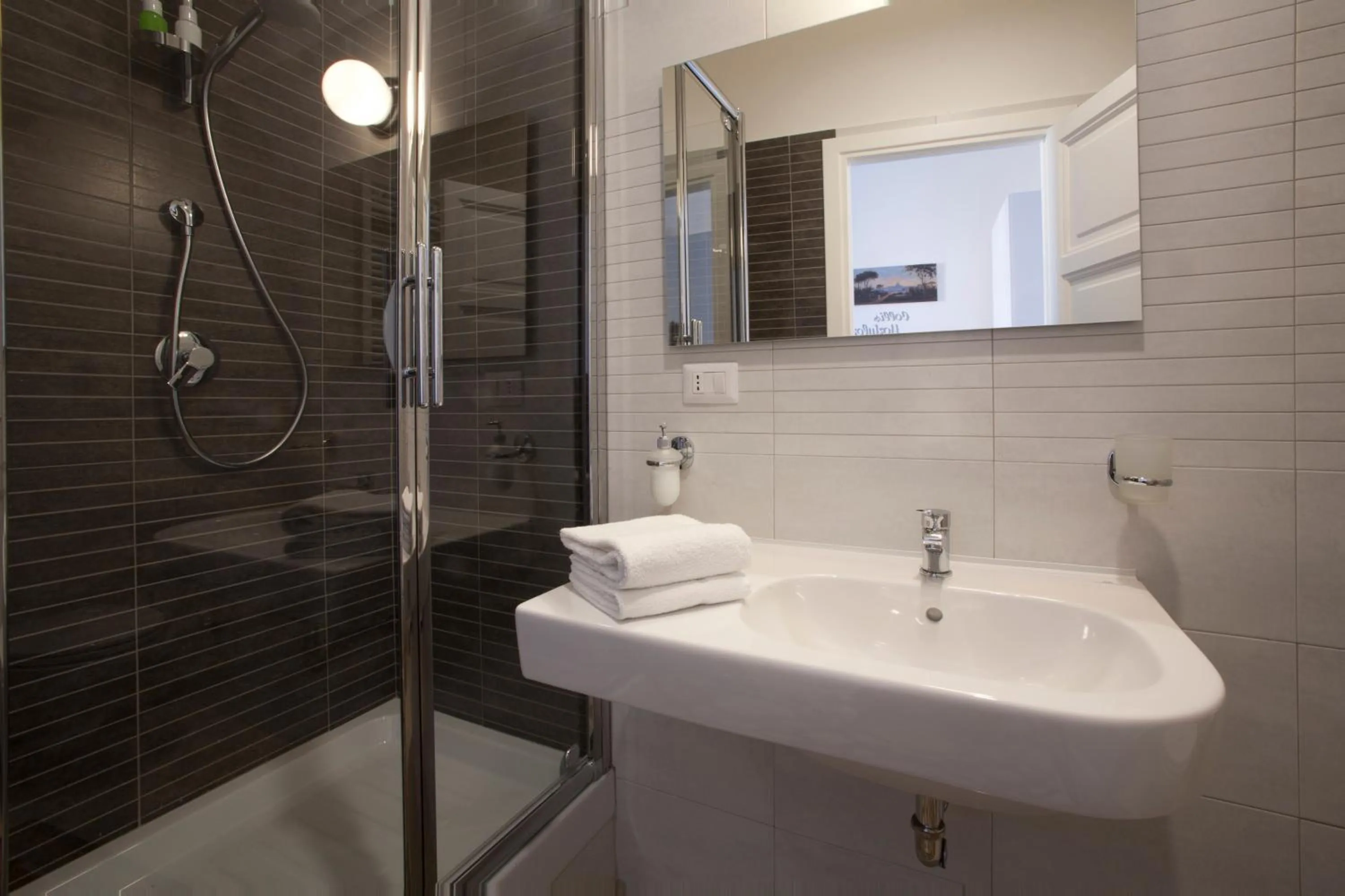 Bathroom in Saint Peter's Keys