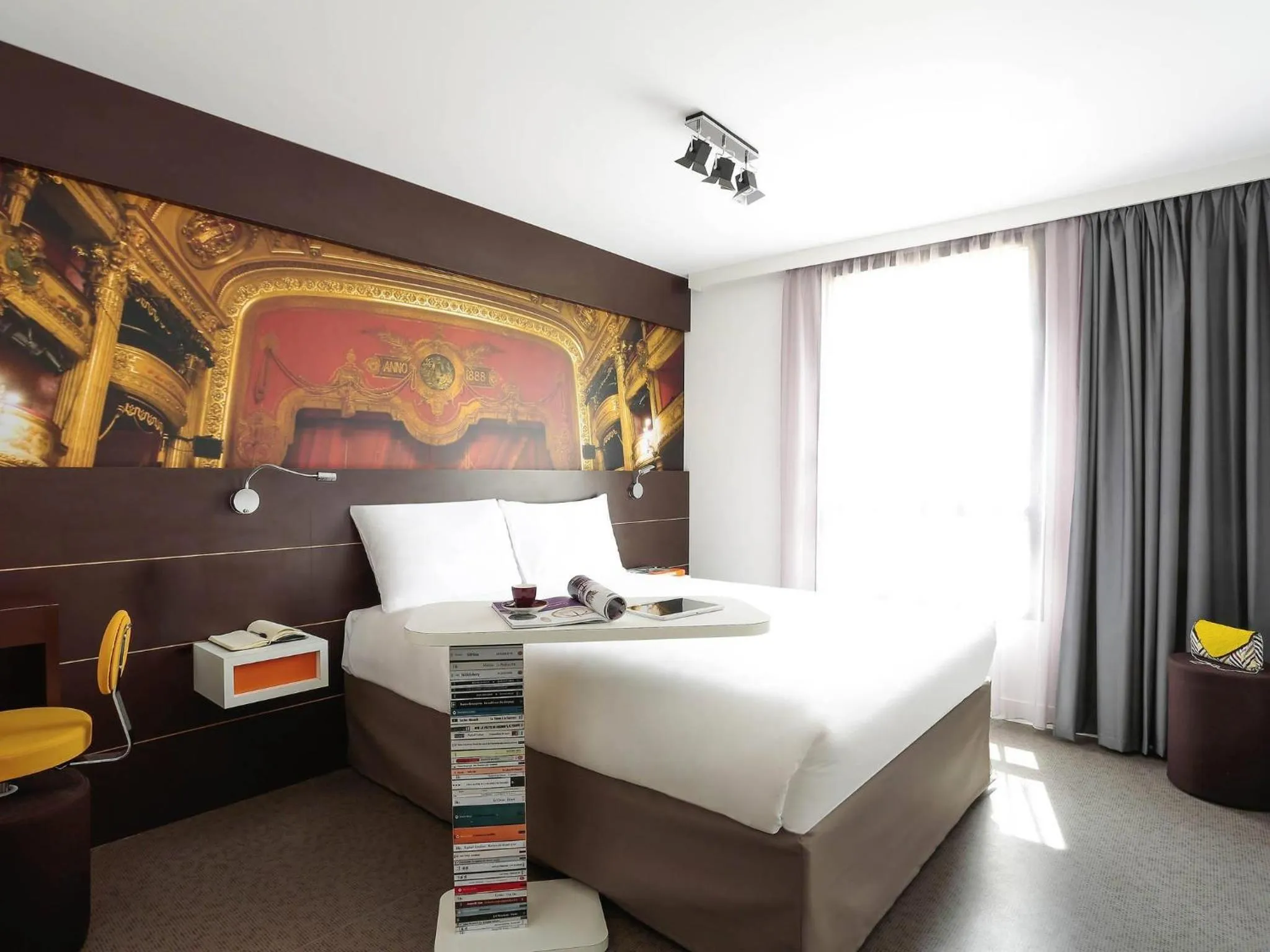 Bedroom, Bed in ibis Styles Montpellier Centre Comedie