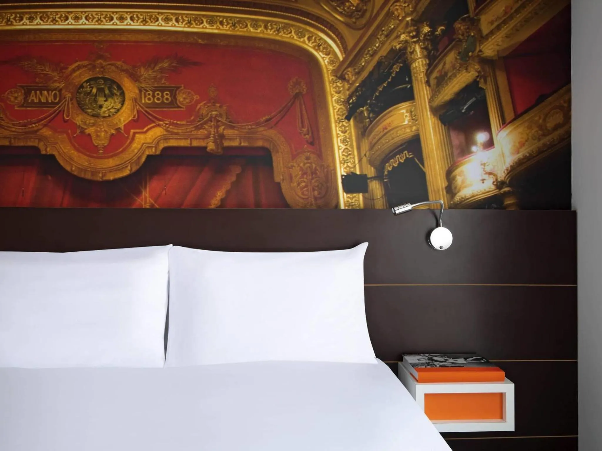 Bedroom, Bed in ibis Styles Montpellier Centre Comedie
