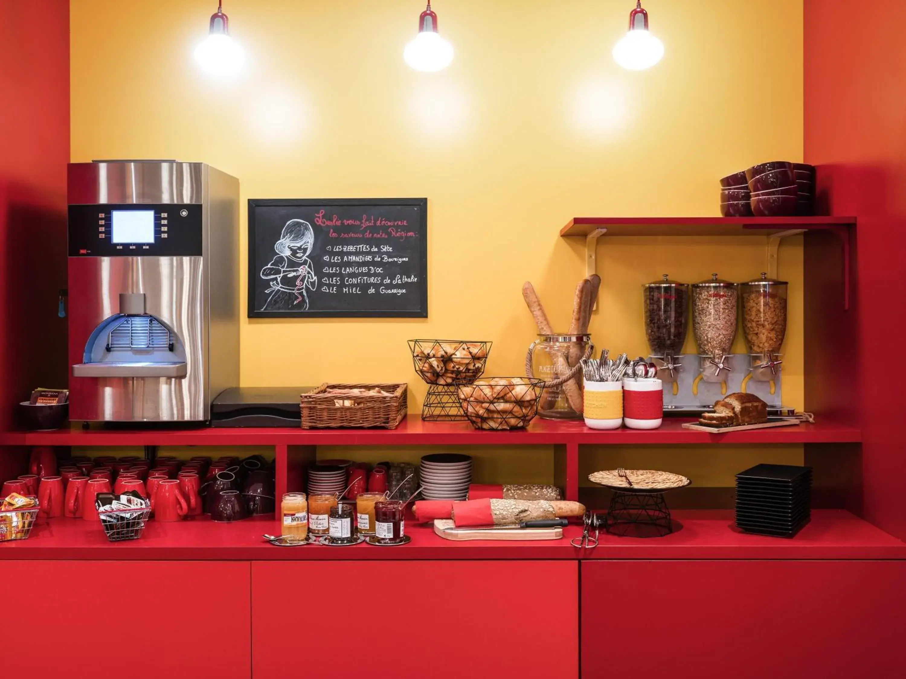 Breakfast in ibis Styles Montpellier Centre Comedie Breakfast in ibis Styles Montpellier Centre Comedie