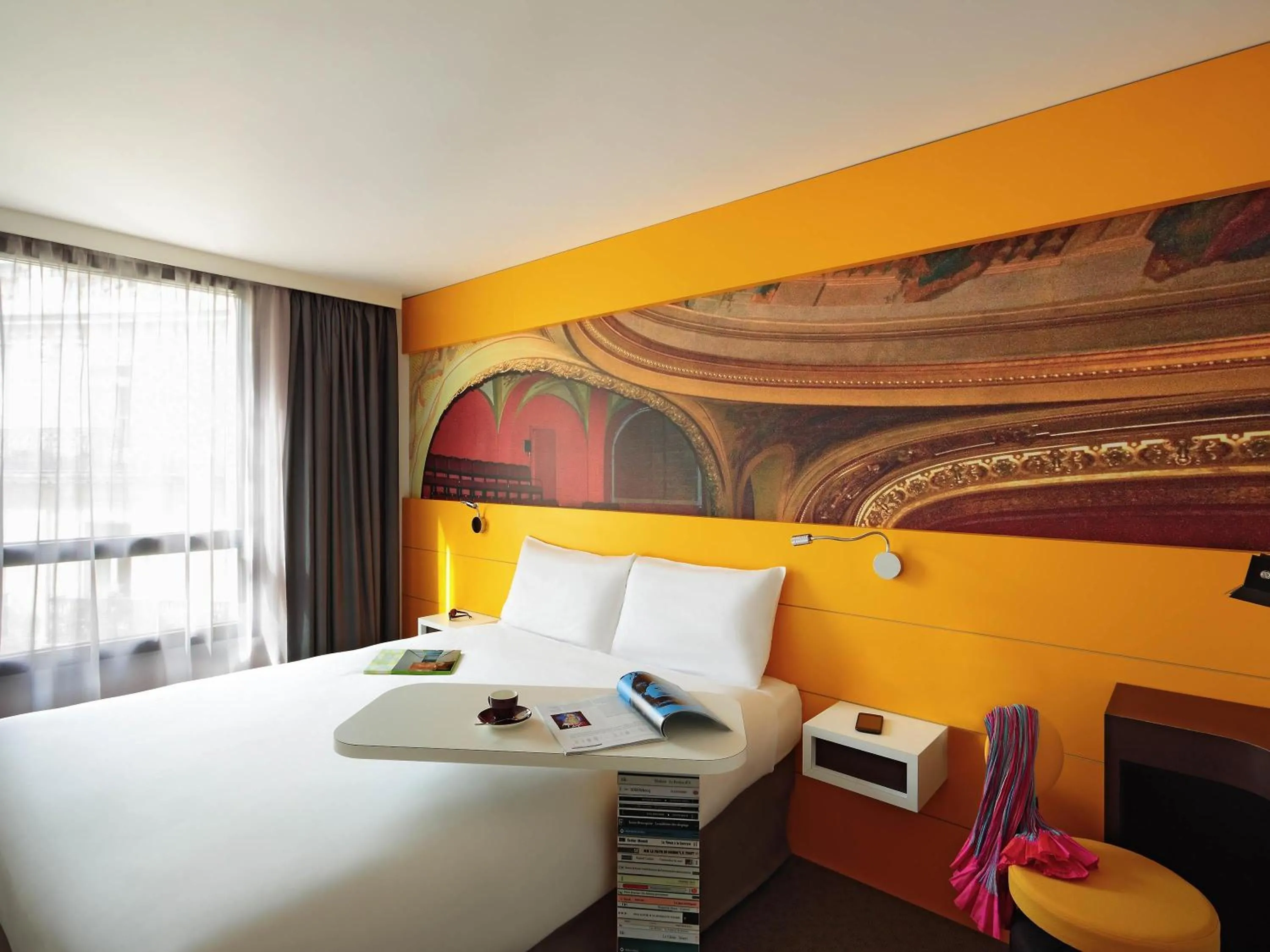 Bedroom, Bed in ibis Styles Montpellier Centre Comedie