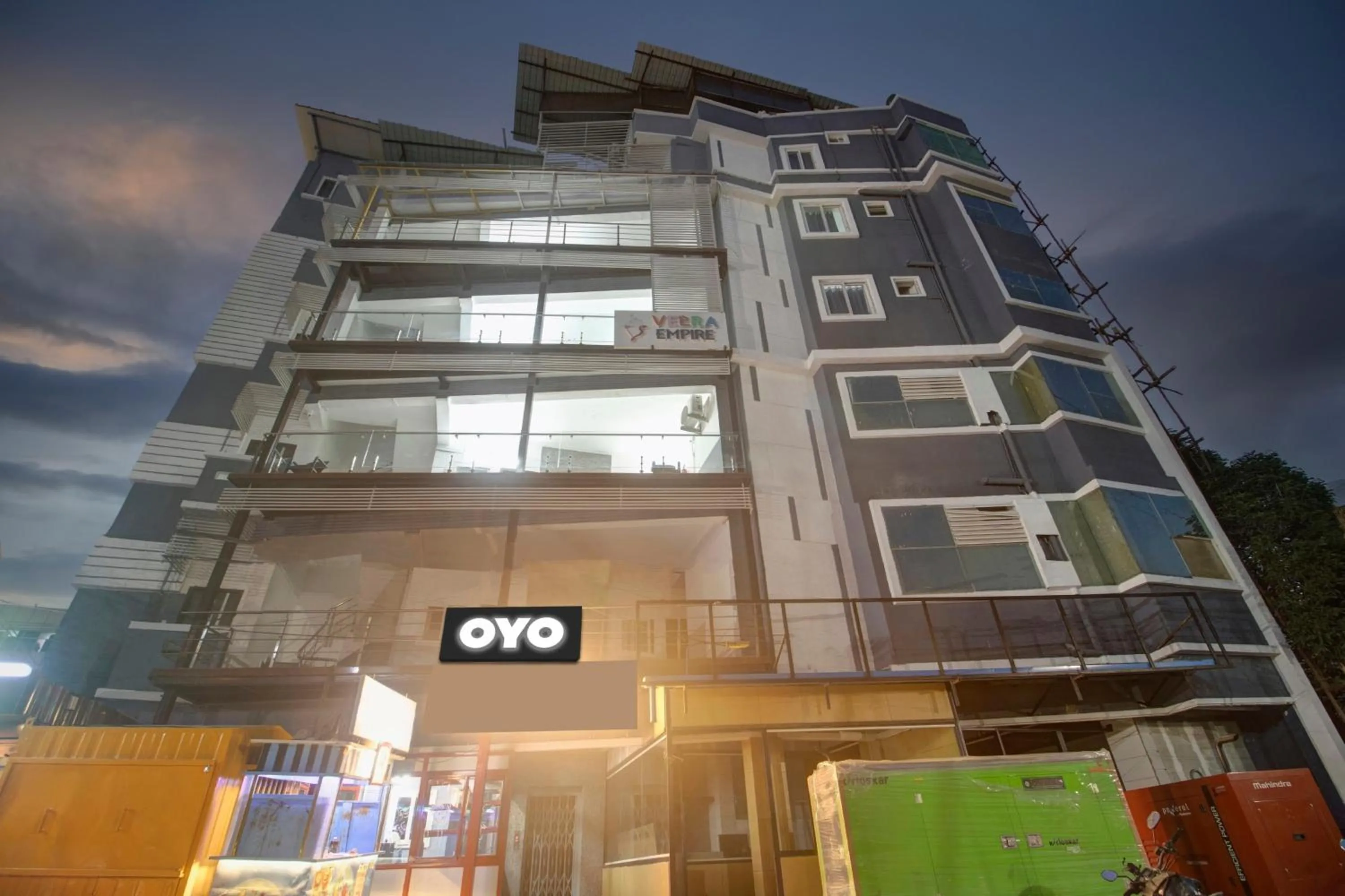 Facade/entrance in Hotel O Sunrise