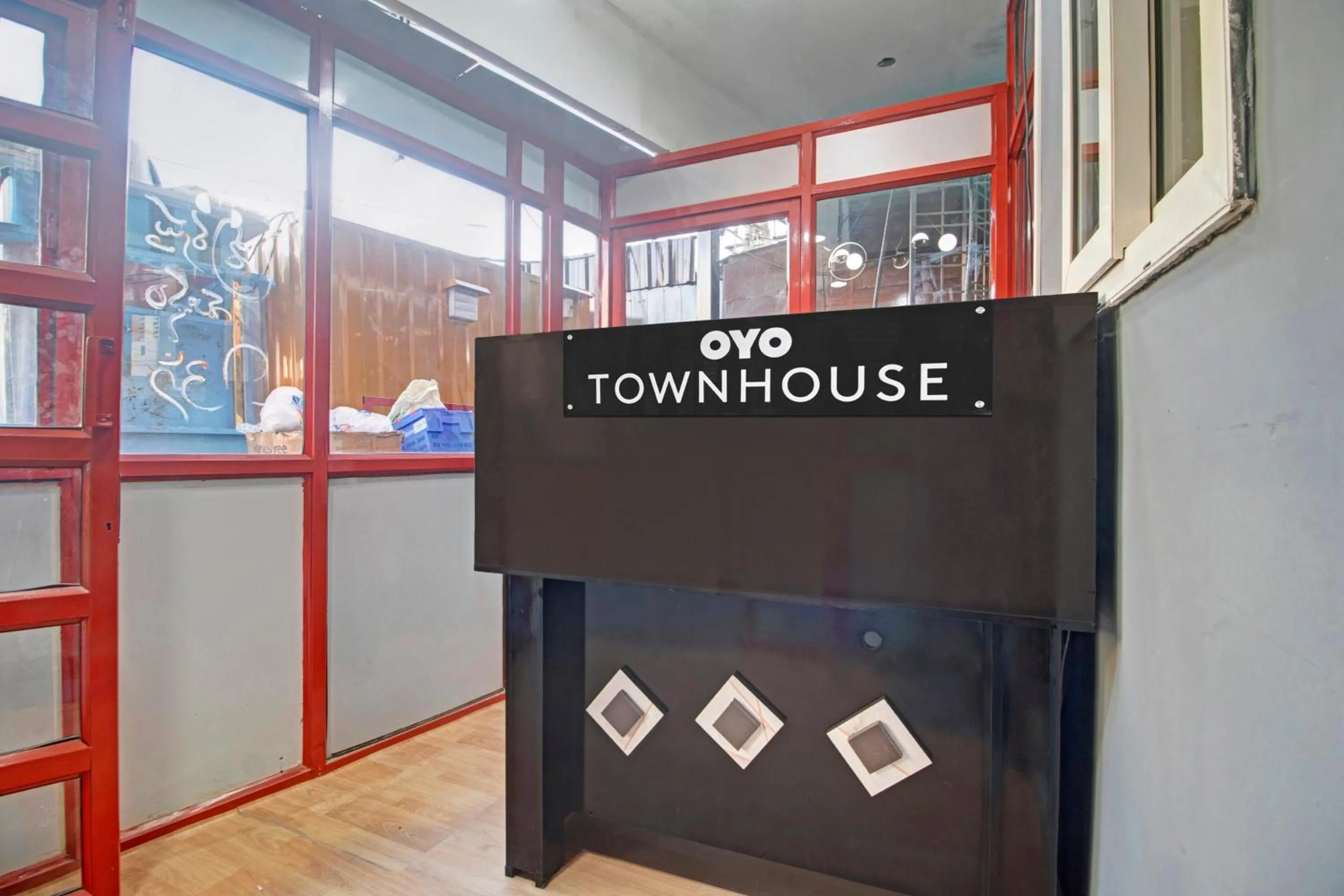 Lobby or reception in Hotel O Sunrise