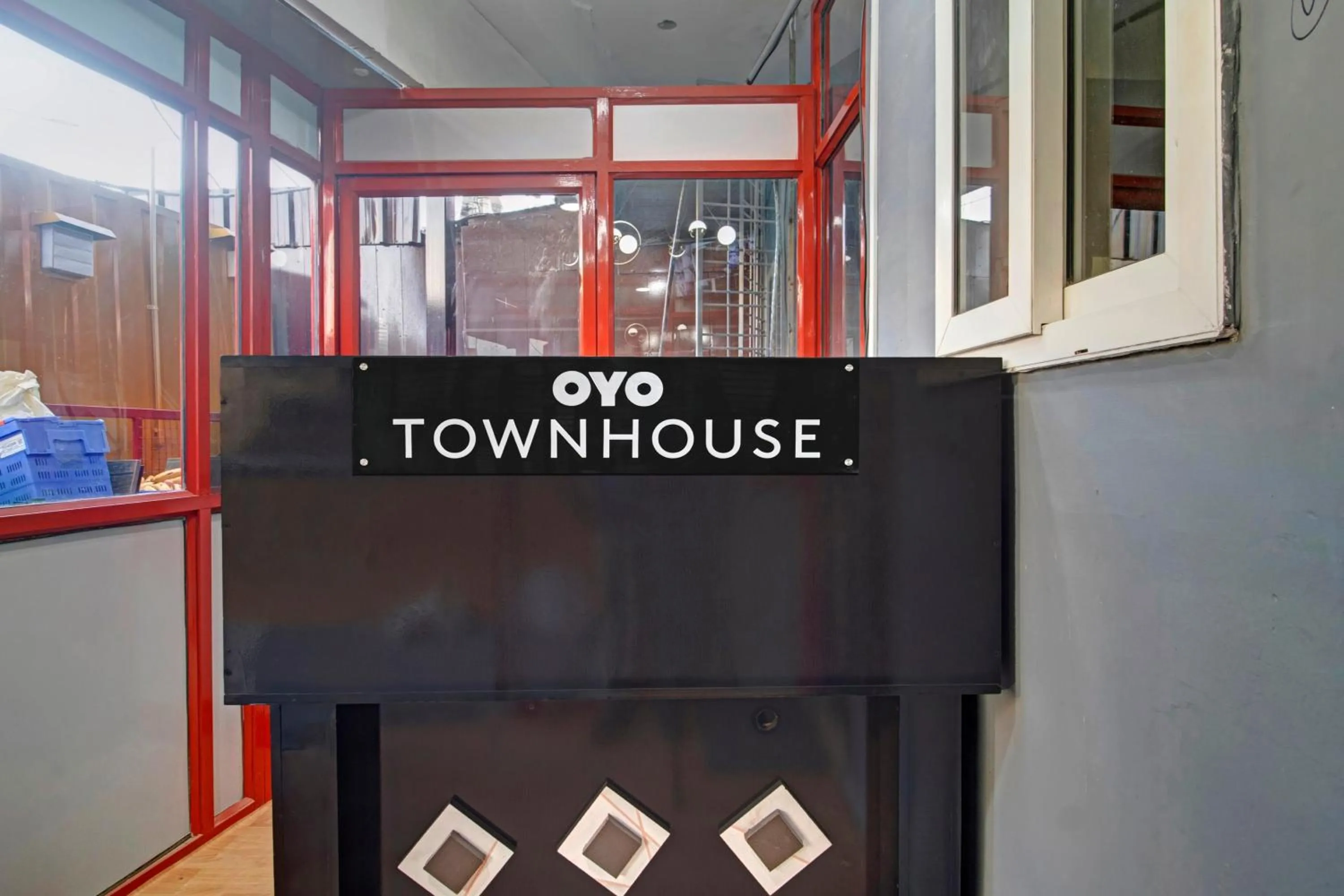 Lobby or reception in Hotel O Sunrise