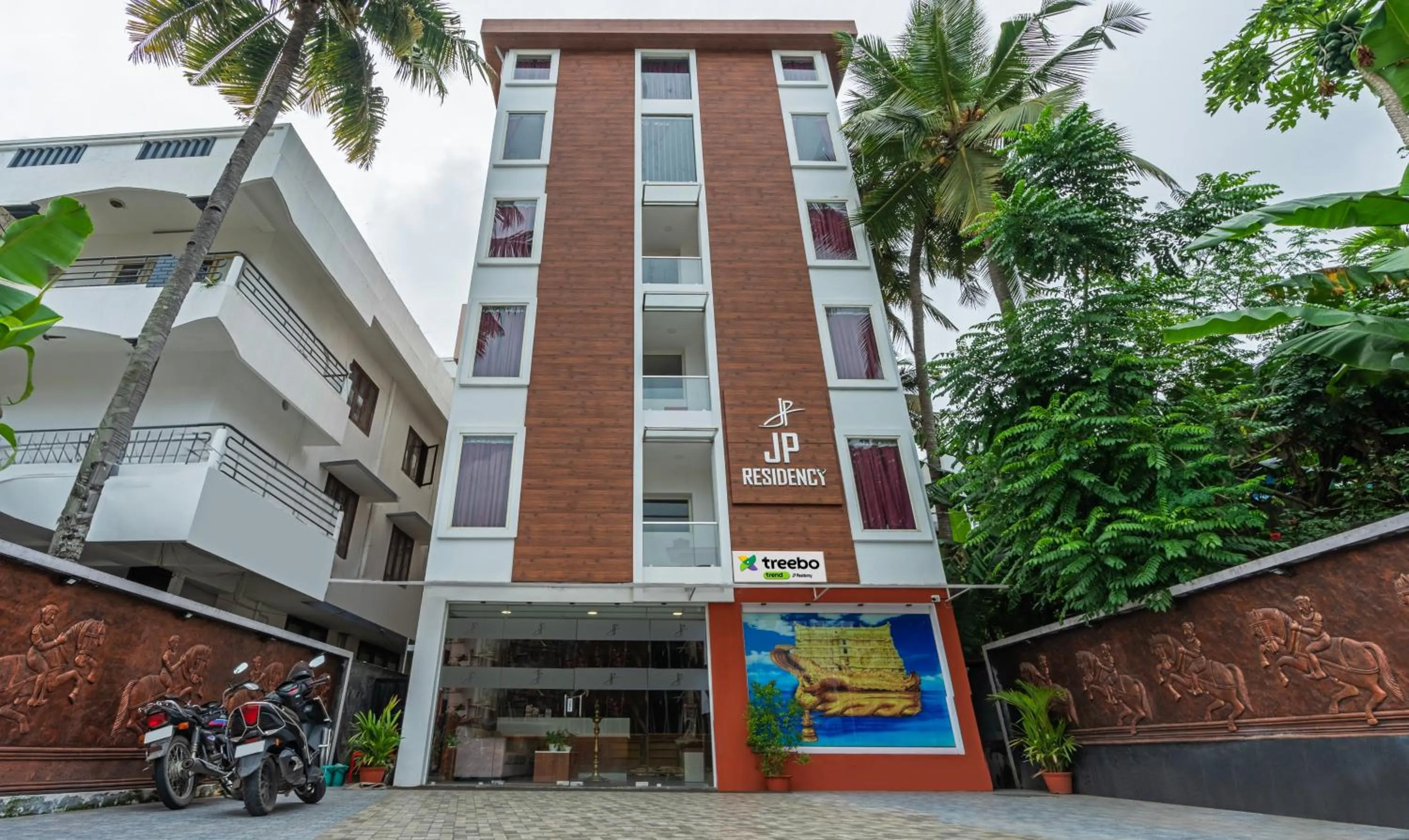 Facade/entrance in Treebo JP Residency