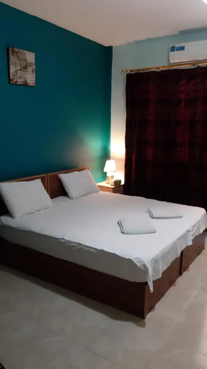 Bed in Jordan River Hotel