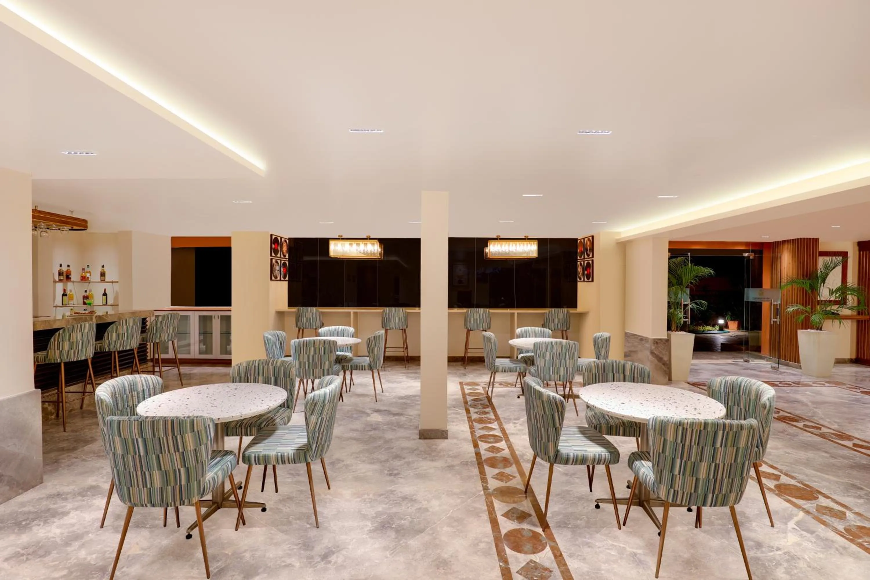 Dining area in Lemon Tree Suites, Whitefield, Bengaluru