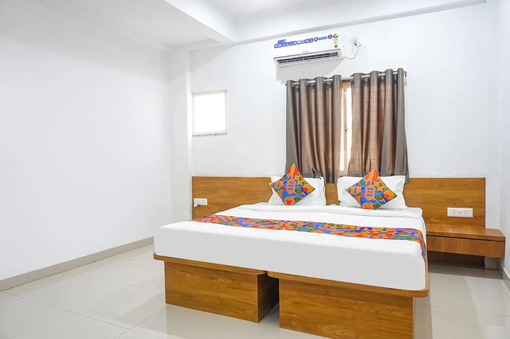 Bed in FabHotel The White House Inn - EON IT Park