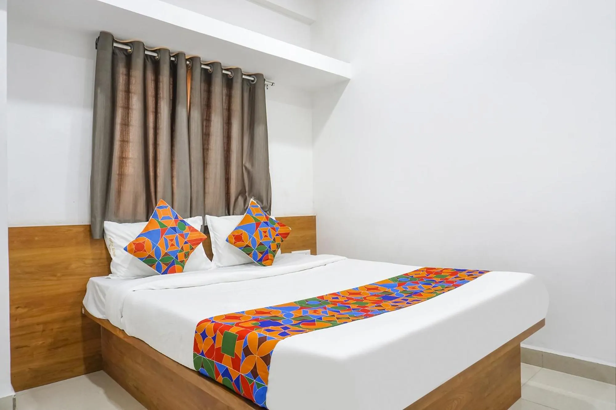 Bed in FabHotel The White House Inn - EON IT Park