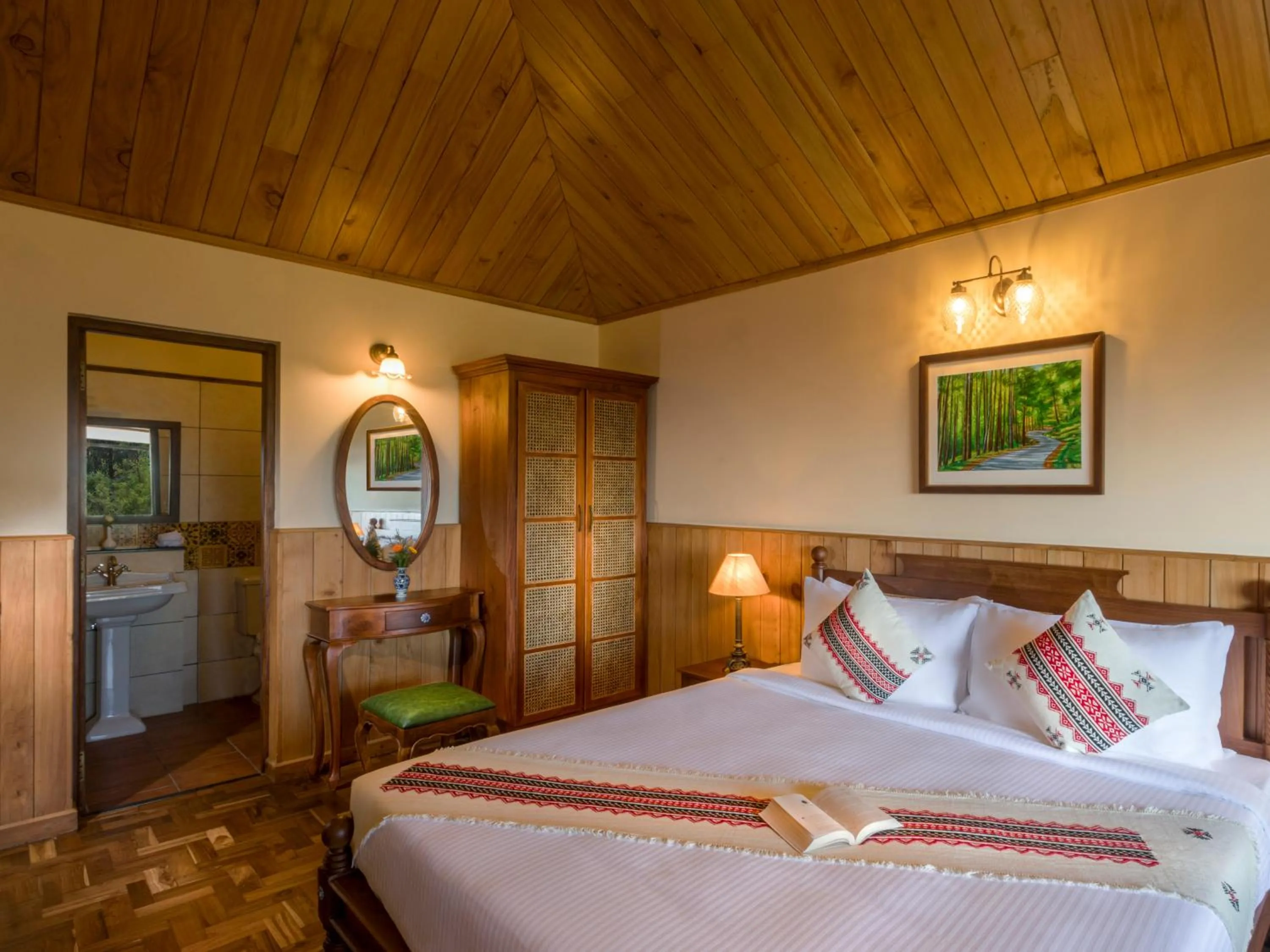 Photo of the whole room, Bed in Willow Hill by Nature Resorts and Stays