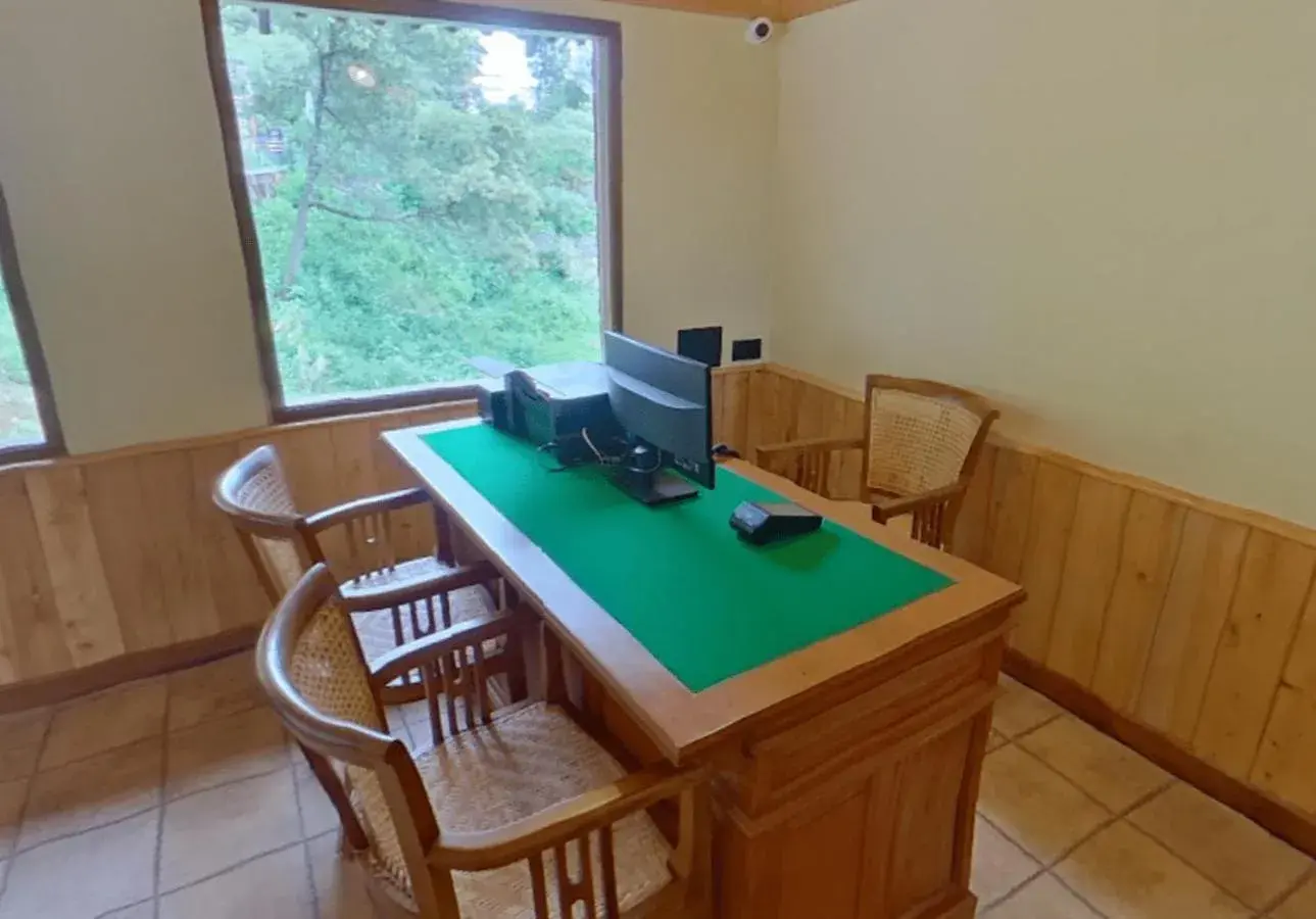 Lobby or reception in Willow Hill by Nature Resorts and Stays Lobby or reception in Willow Hill by Nature Resorts and Stays