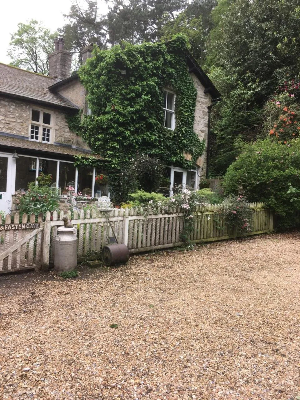 Littlebank Country House