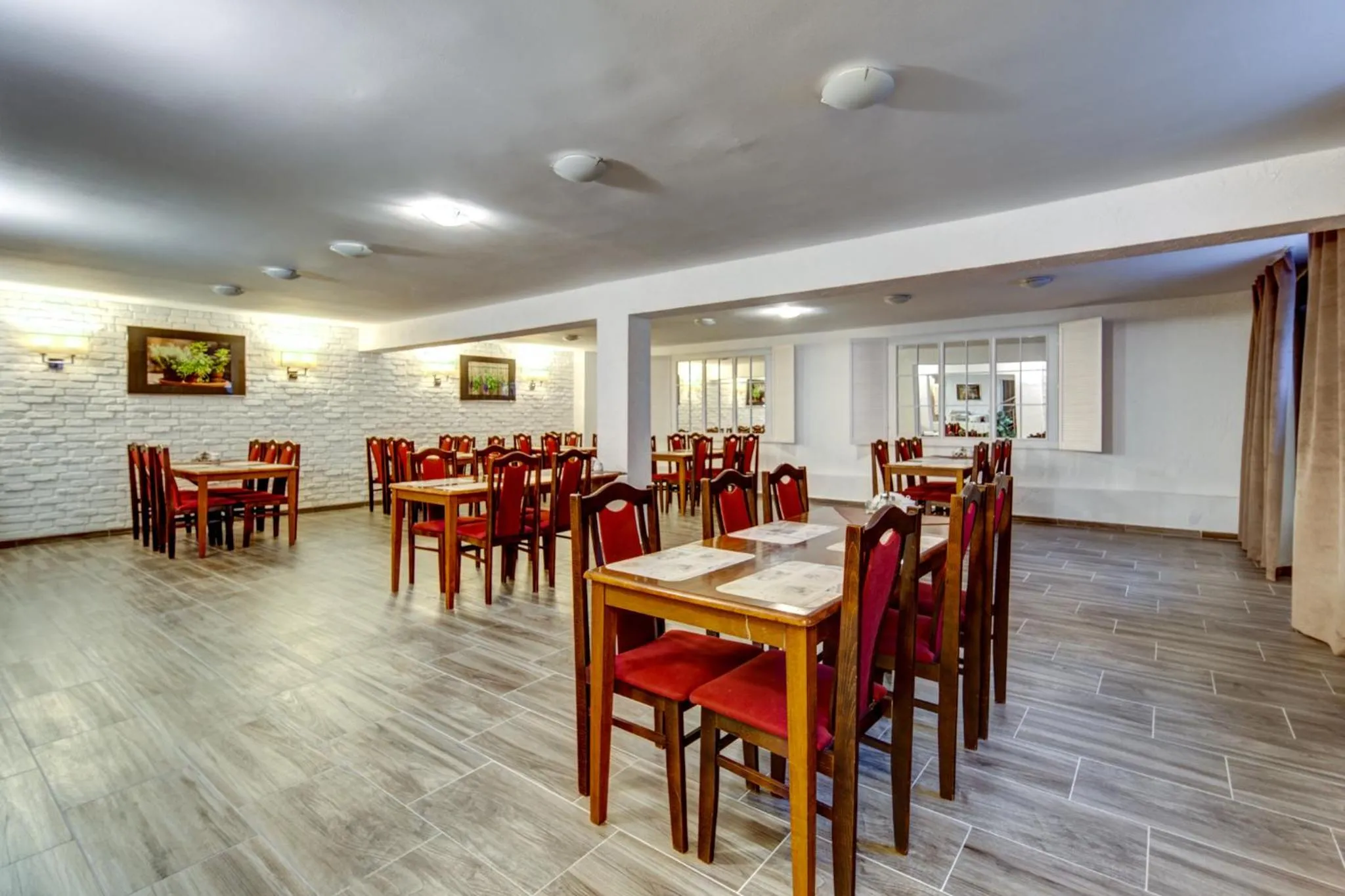 Dining area in Villa Melody