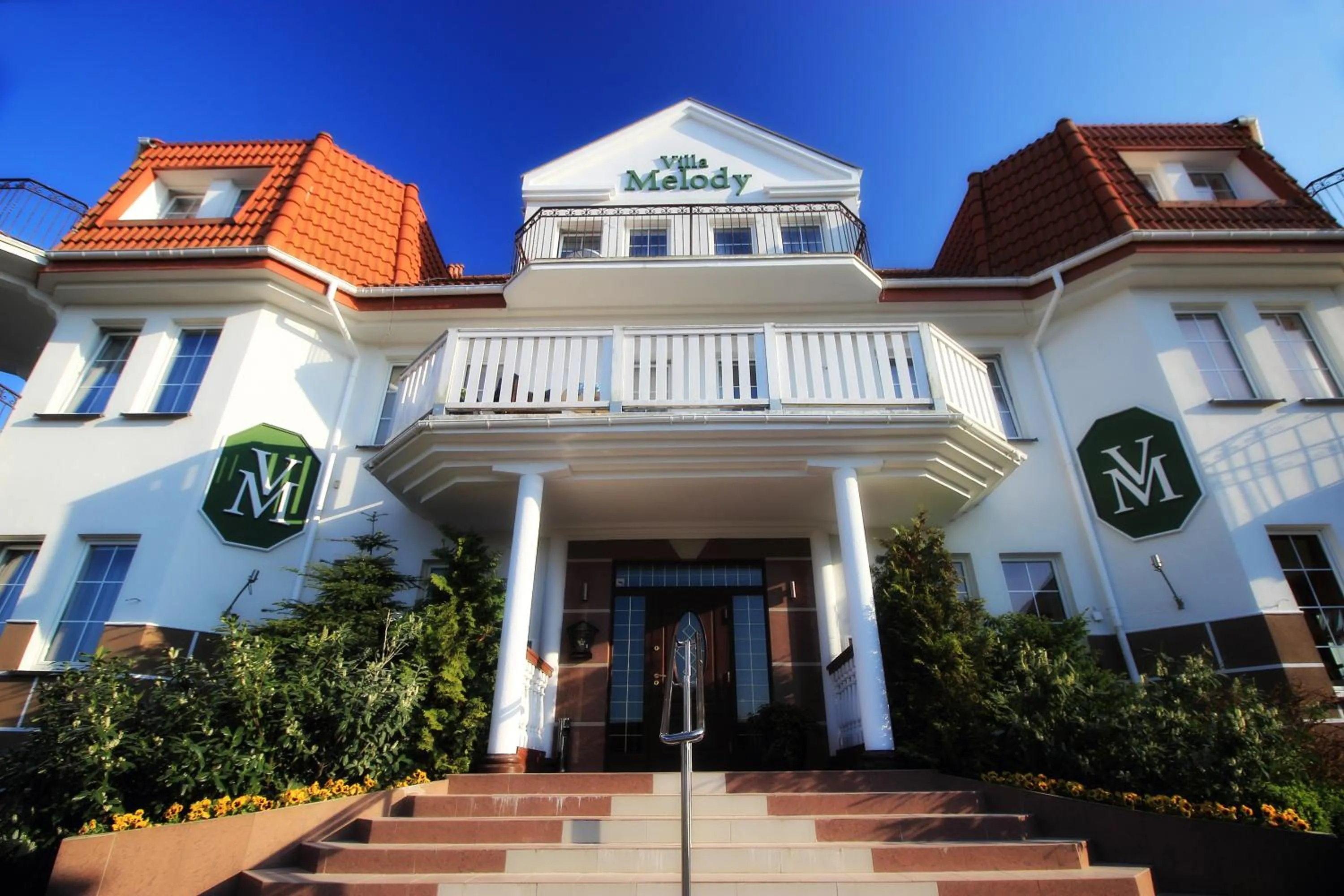 Facade/entrance in Villa Melody