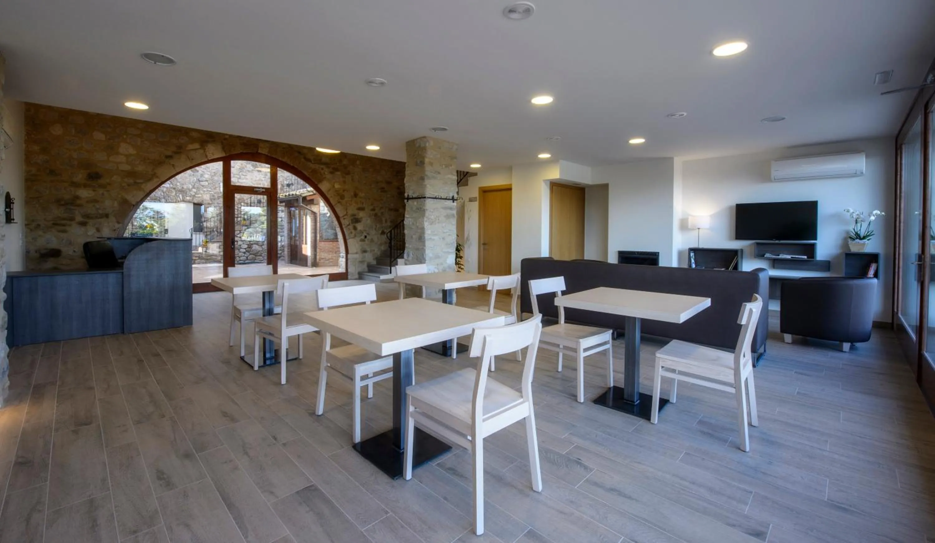 Property building in Mas Pere Pau